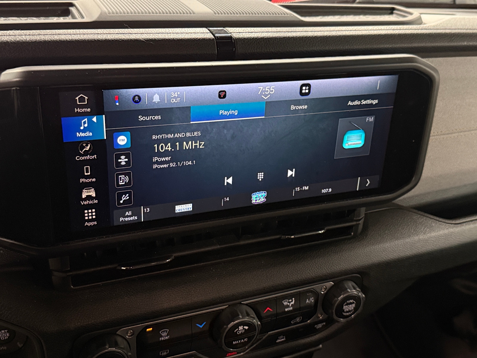 Thumbnail: 2025 Jeep Wrangler - 4