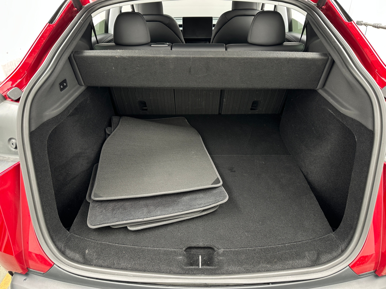 Thumbnail: 2026 Tesla Model Y - 6