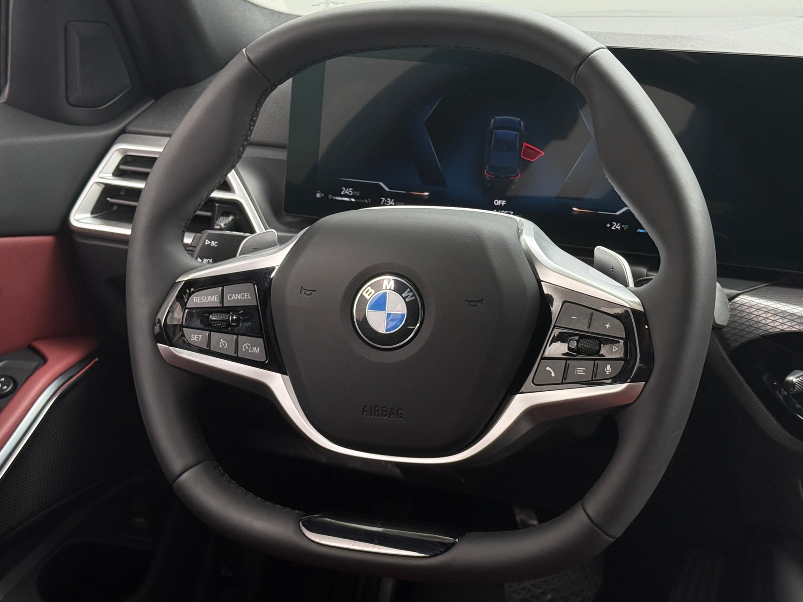 Thumbnail: 2025 BMW 3 Series - 4