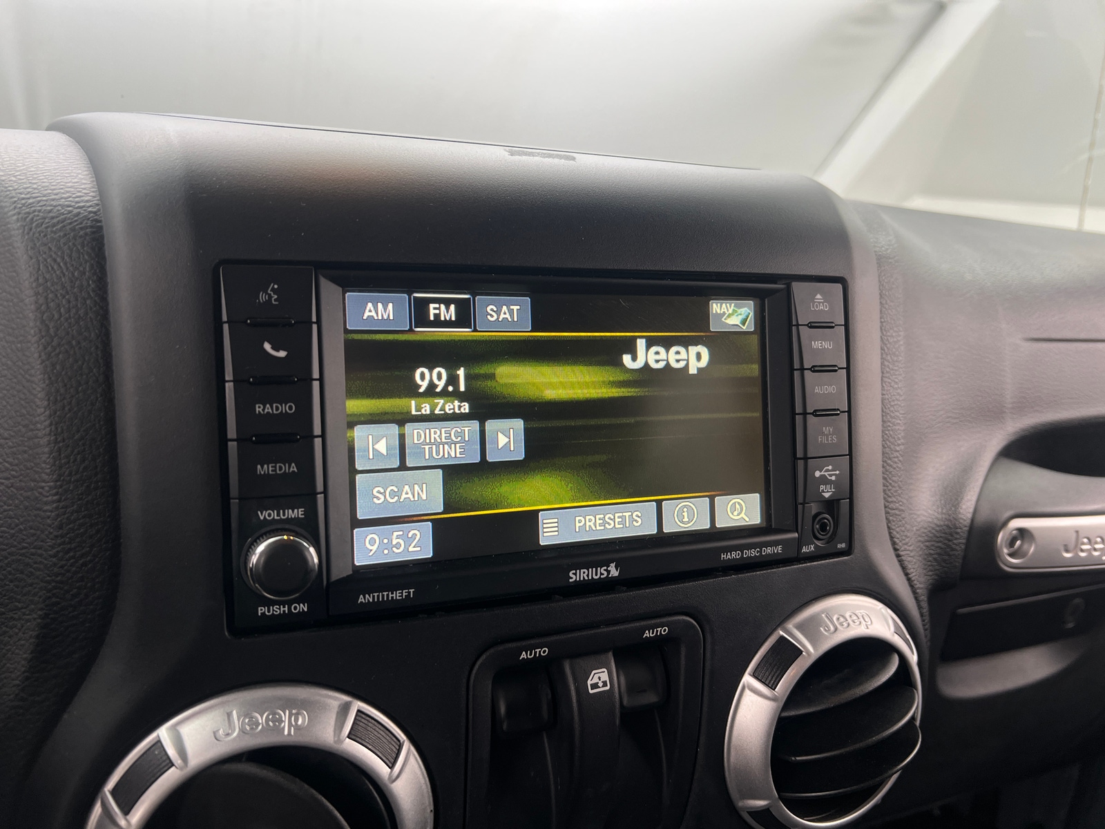 Thumbnail: 2015 Jeep Wrangler - 4