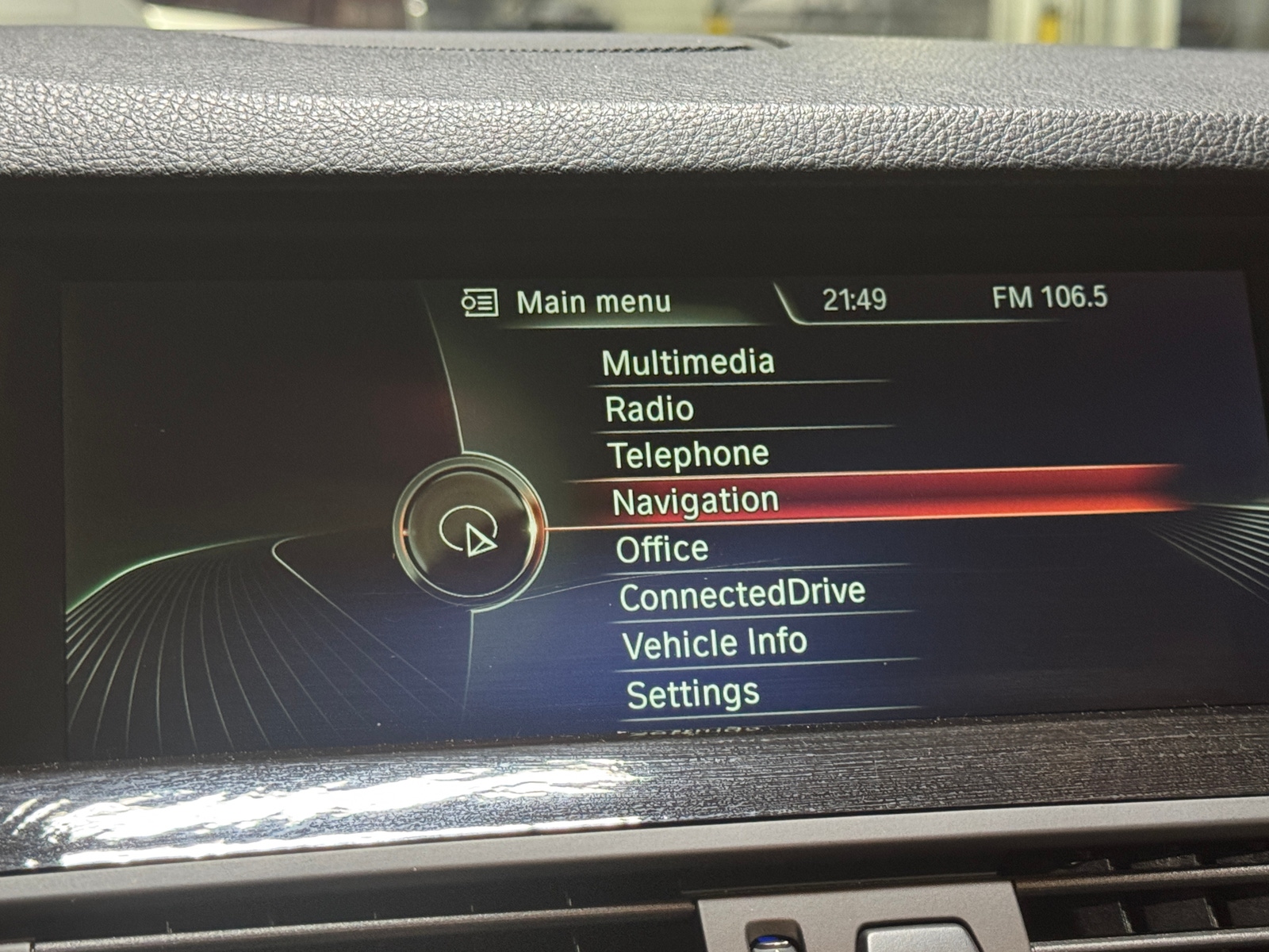 Thumbnail: 2014 BMW 5 Series - 3