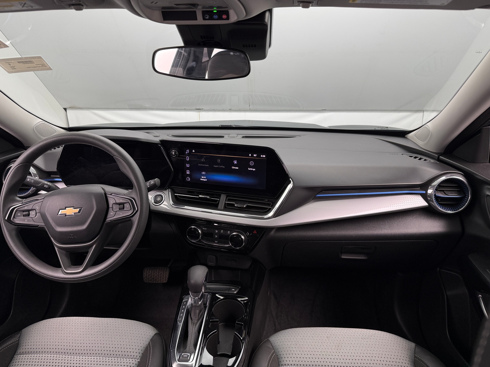 Thumbnail: 2025 Chevrolet Trax - 3