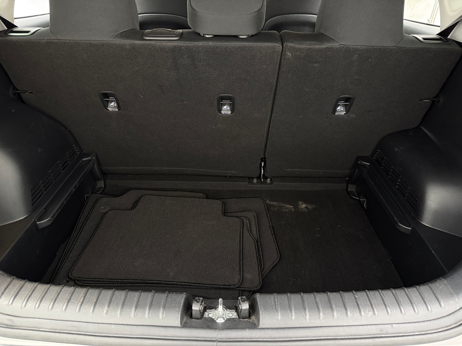 Thumbnail: 2024 Kia Soul - 7