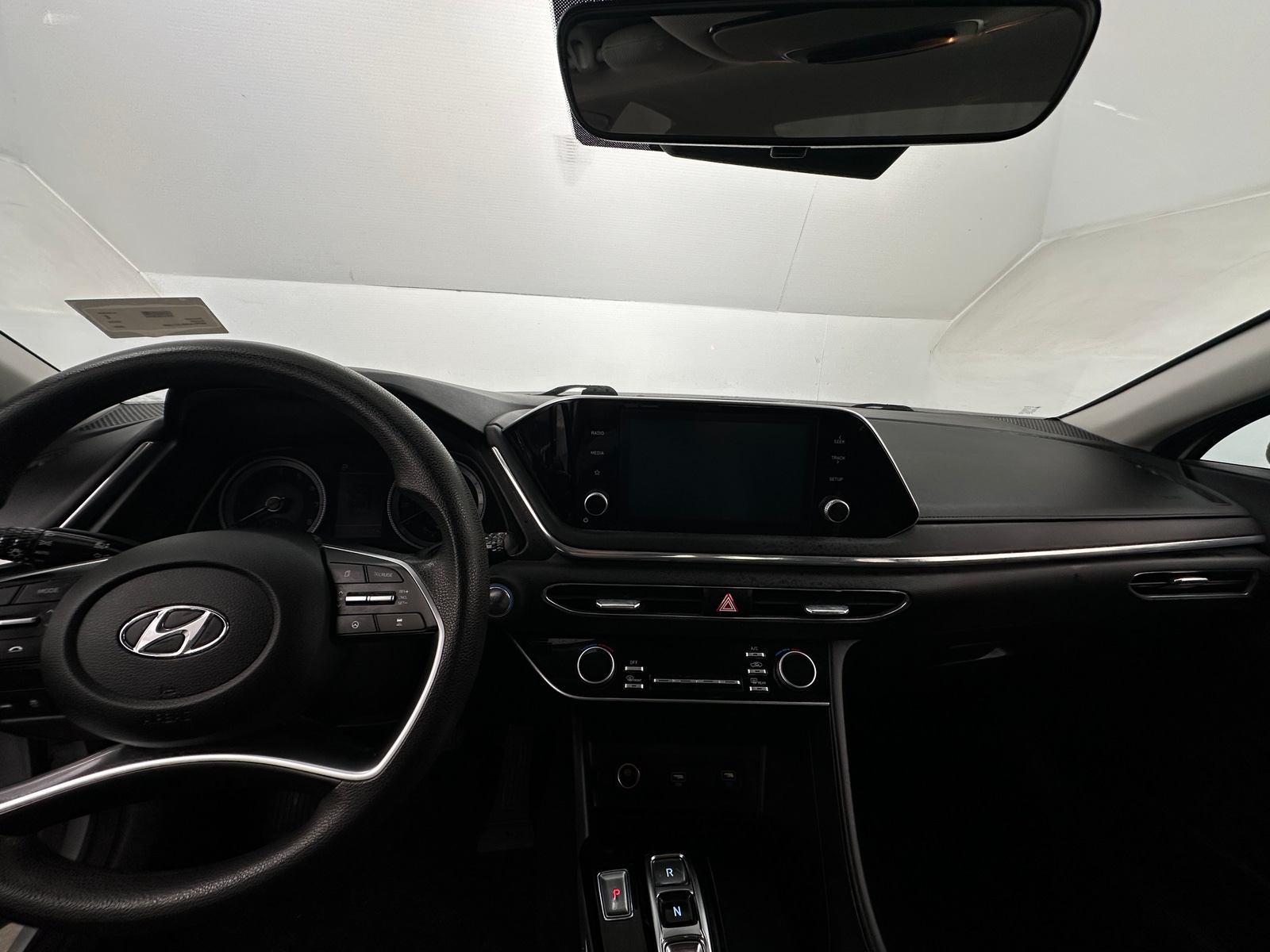 Thumbnail: 2020 Hyundai Sonata - 3