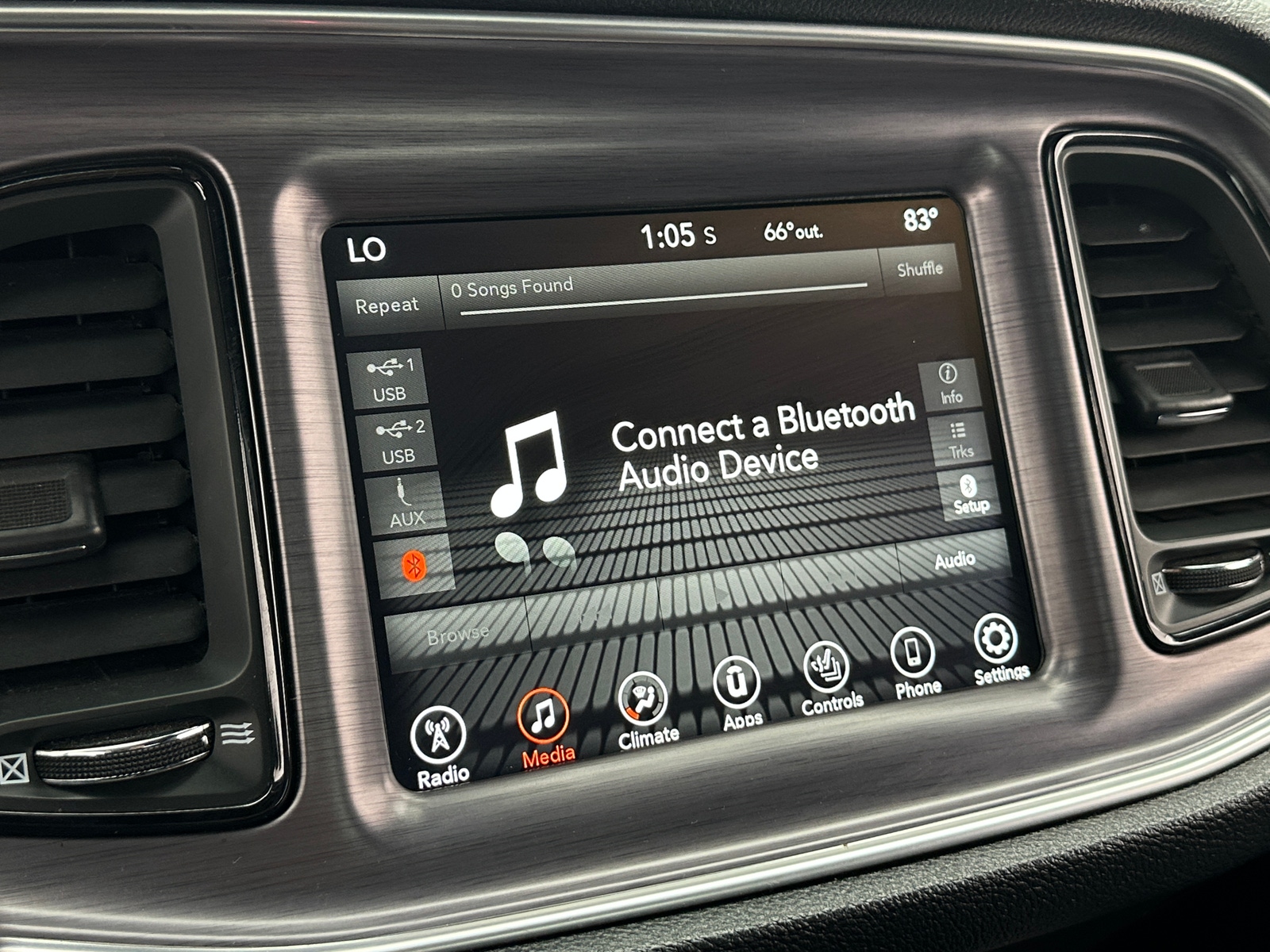 Thumbnail: 2017 Dodge Challenger - 3