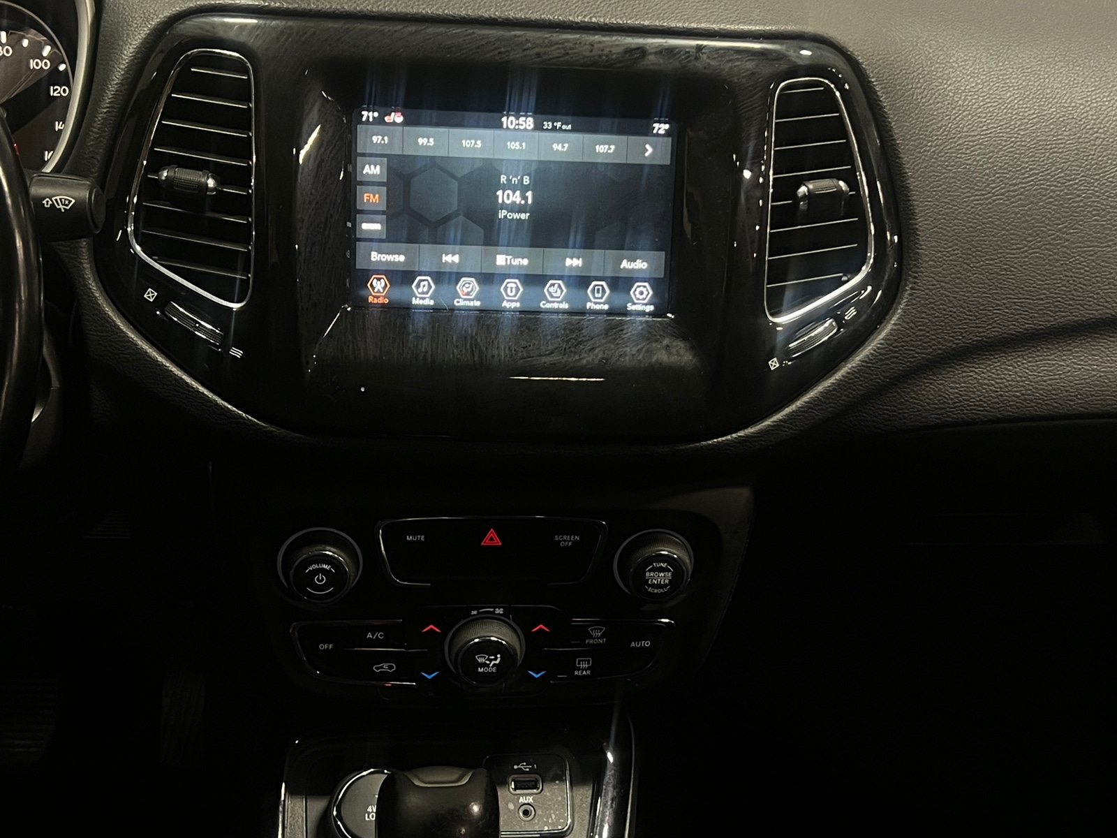 Thumbnail: 2020 Jeep Compass - 4