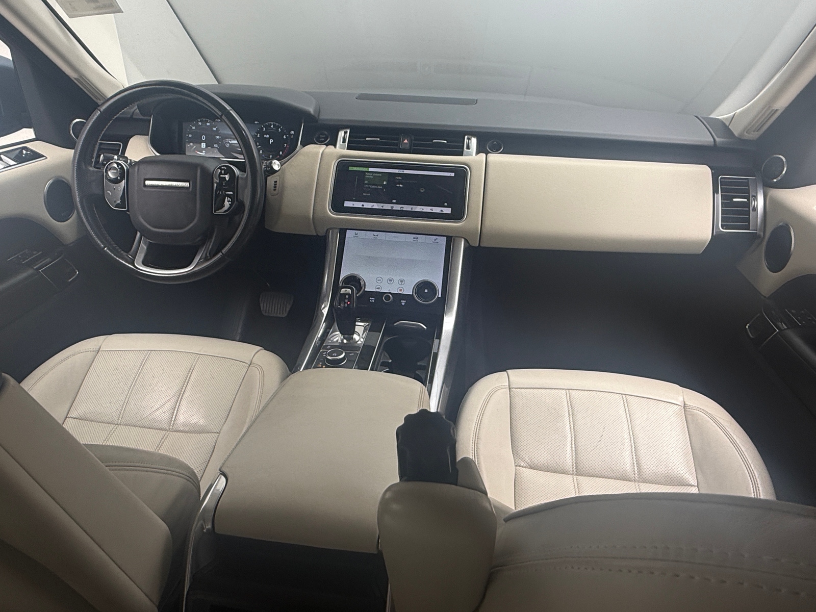 Thumbnail: 2019 Land Rover Range Rover Sport - 2