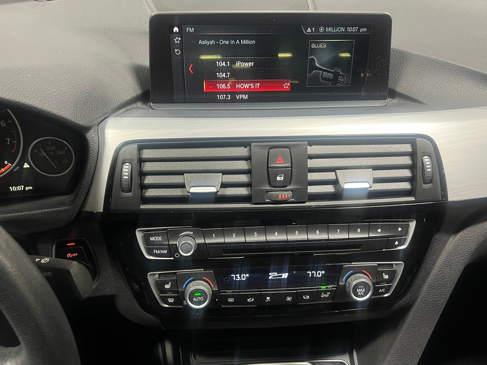 Thumbnail: 2018 BMW 3 Series - 3