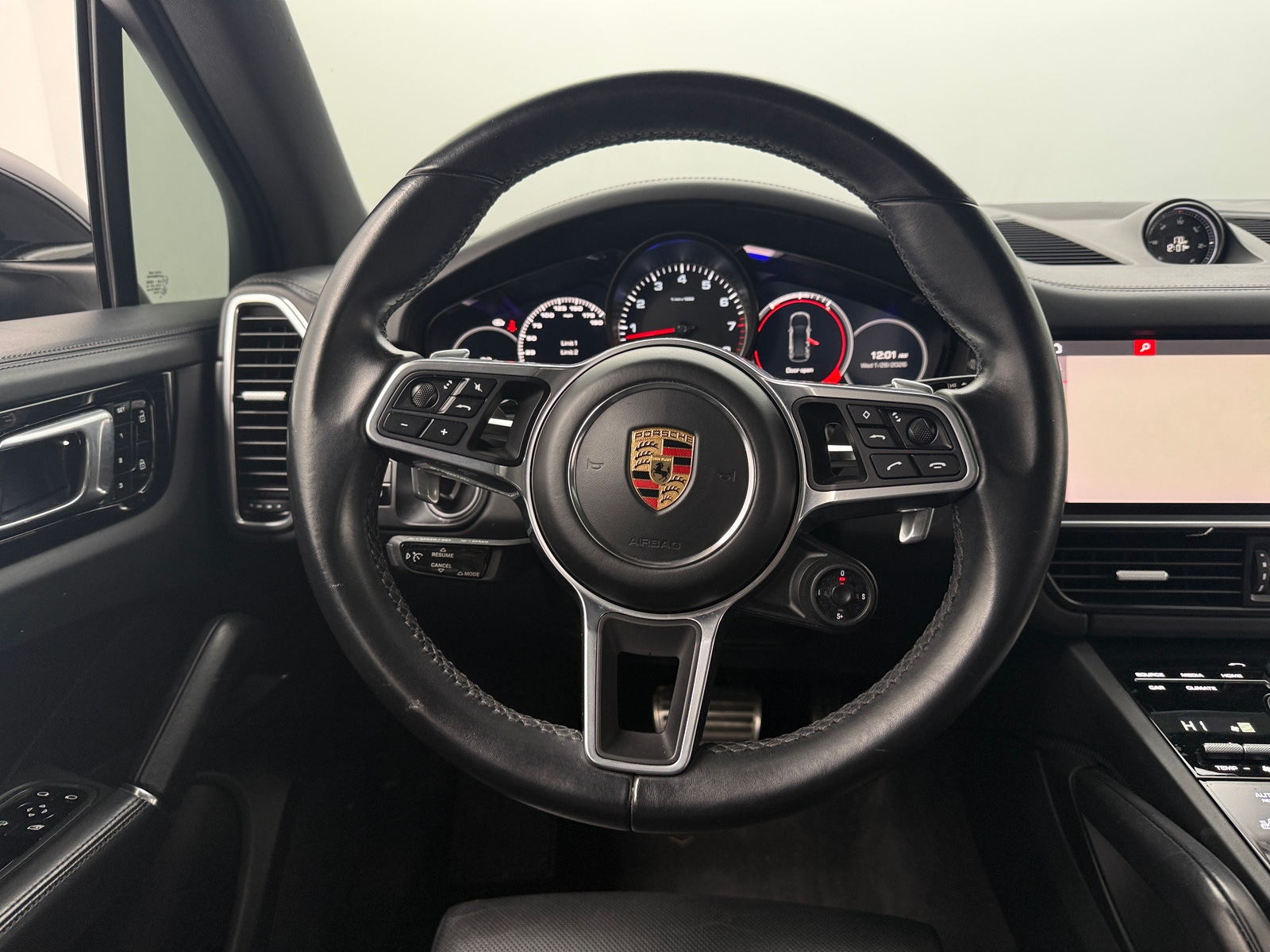 Thumbnail: 2020 Porsche Cayenne - 4