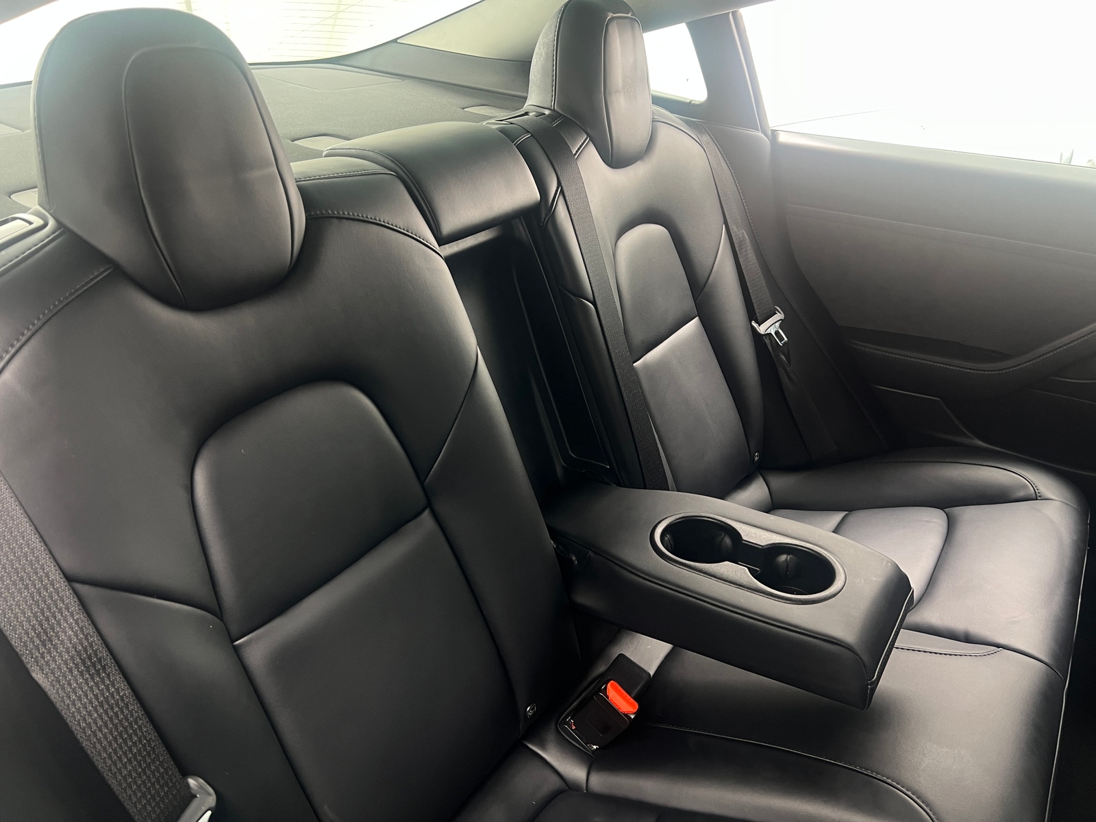 Thumbnail: 2021 Tesla Model 3 - 4