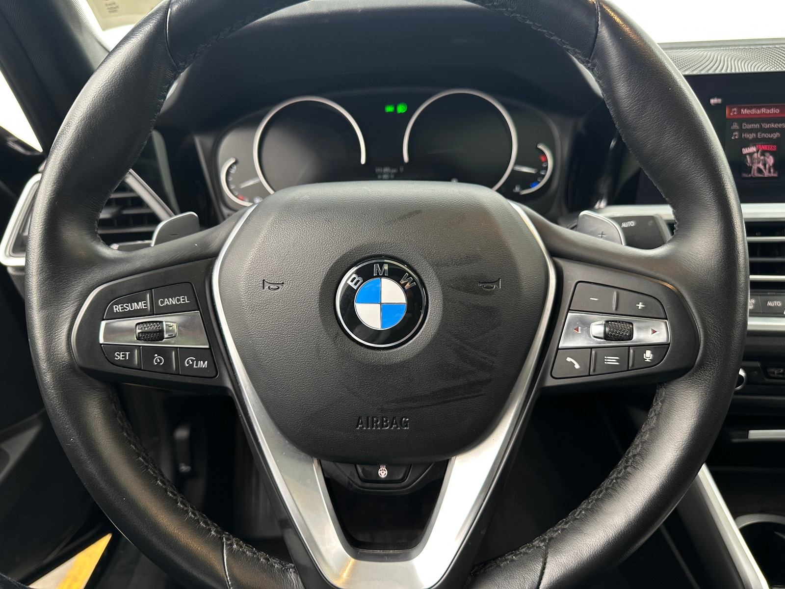 Thumbnail: 2020 BMW 3 Series - 4