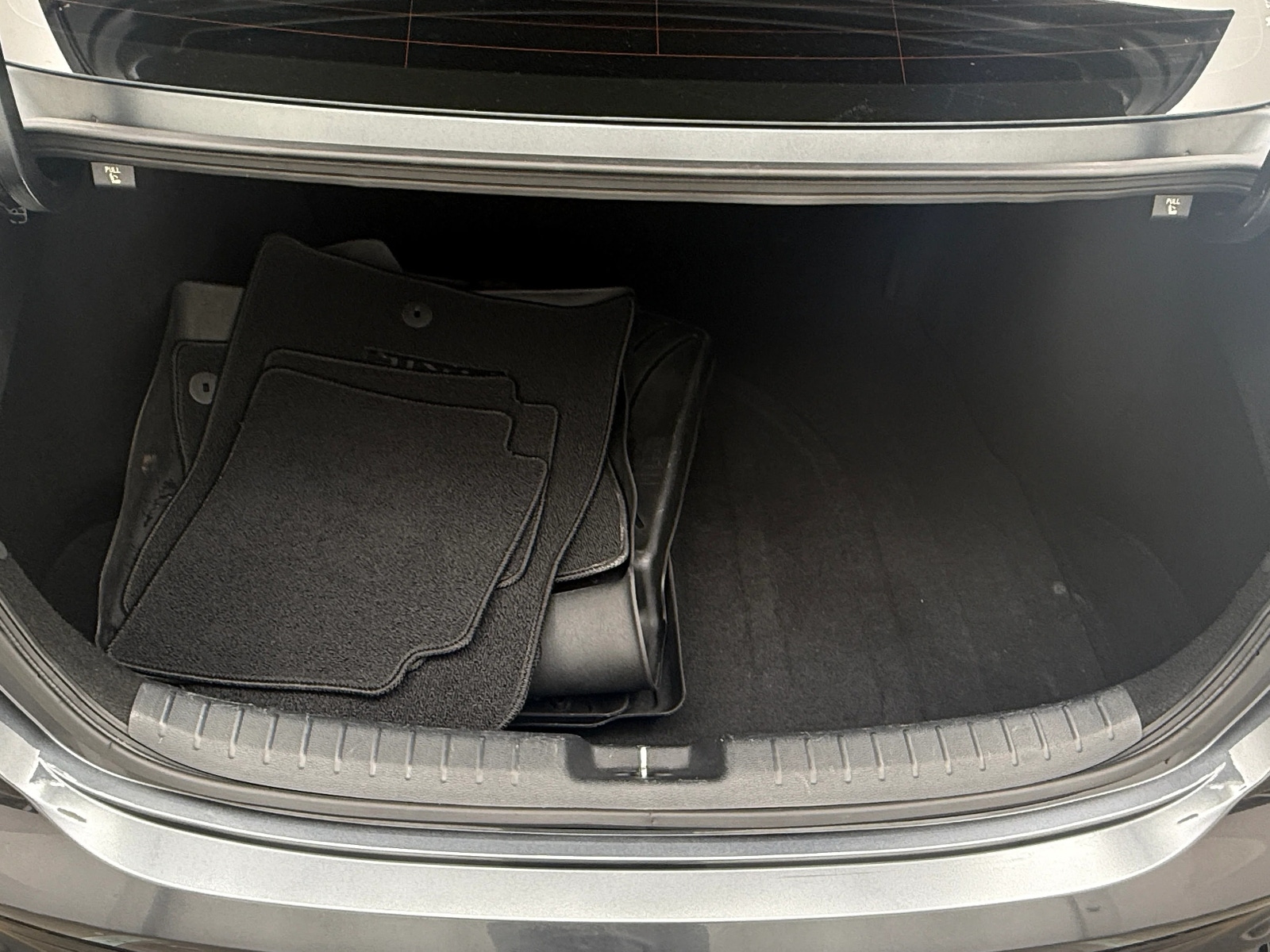 Thumbnail: 2022 Kia Forte - 7