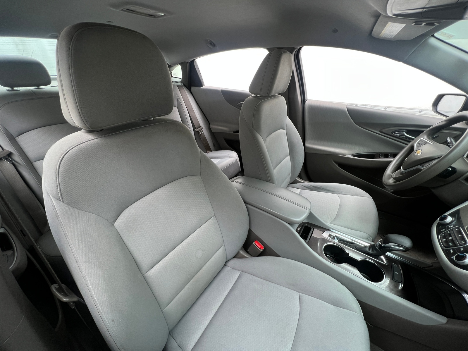 Thumbnail: 2022 Chevrolet Malibu - 2