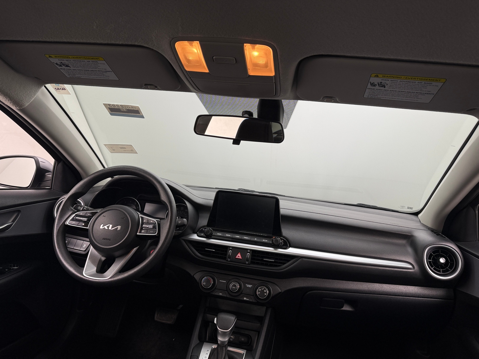 Thumbnail: 2024 Kia Forte - 3