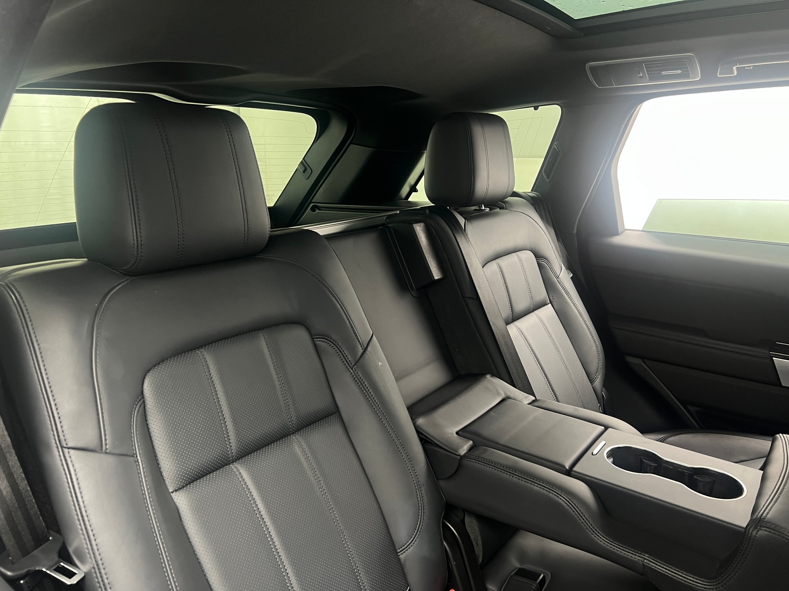 Thumbnail: 2020 Land Rover Range Rover Sport - 5