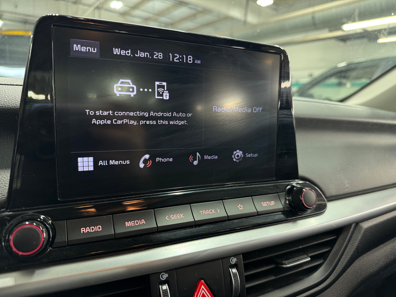 Thumbnail: 2024 Kia Forte - 4