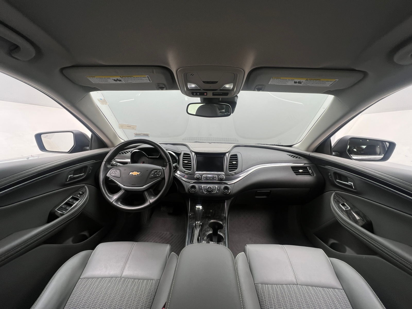 Thumbnail: 2014 Chevrolet Impala - 3