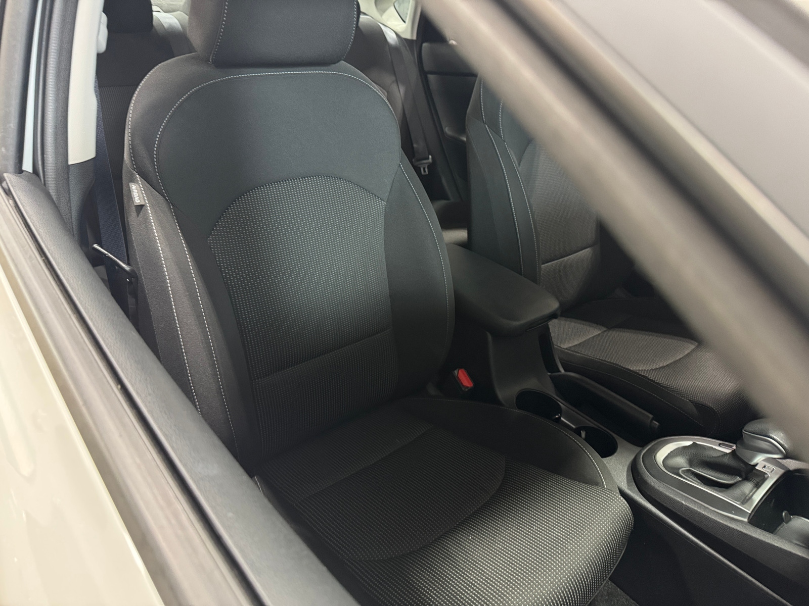 Thumbnail: 2021 Kia Forte - 2