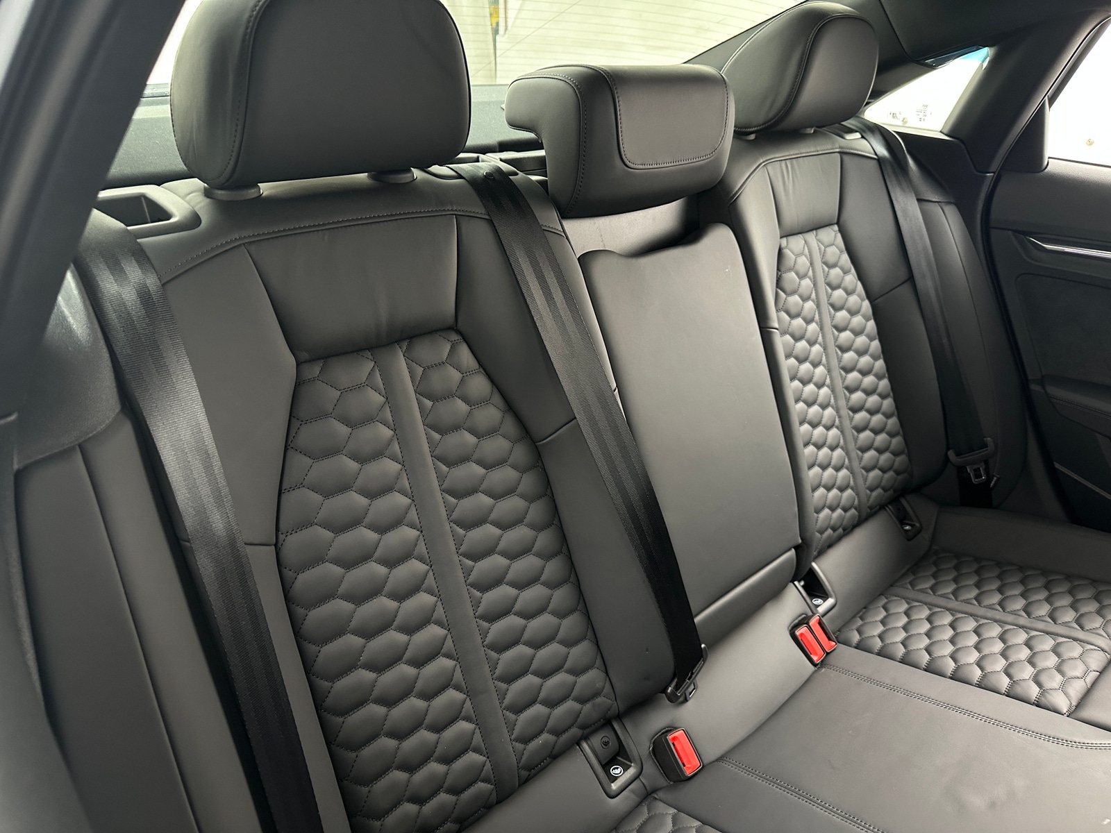 Thumbnail: 2024 Audi RS 3 - 5