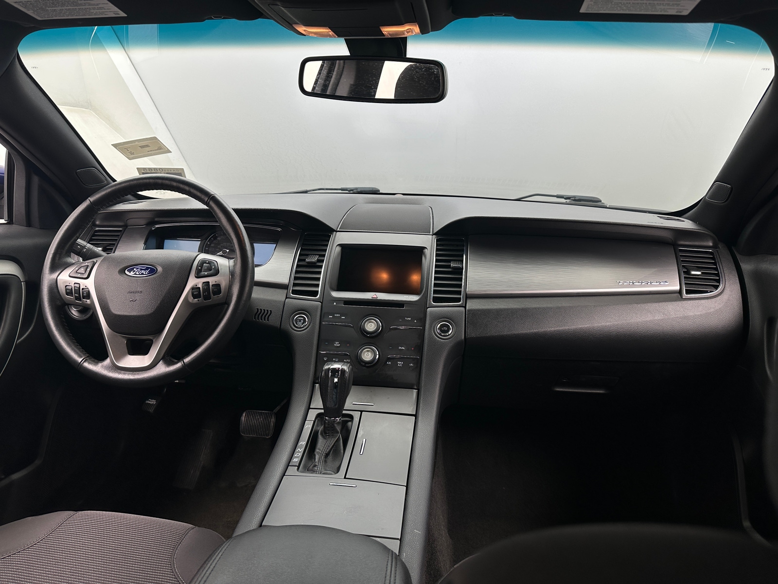 Thumbnail: 2015 Ford Taurus - 3