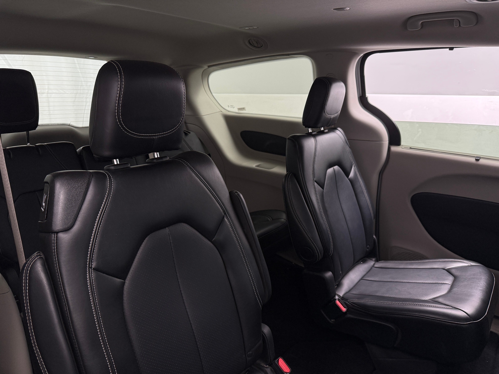 Thumbnail: 2024 Chrysler Pacifica - 5