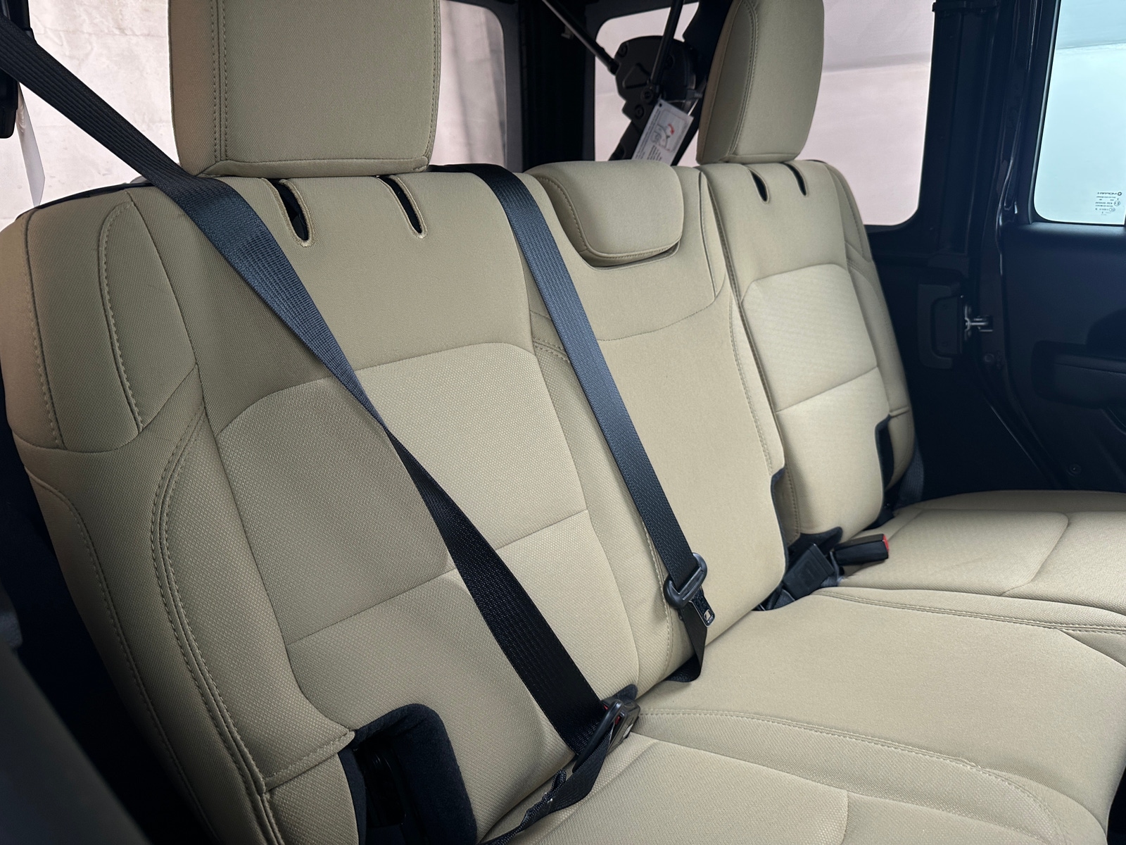 Thumbnail: 2022 Jeep Wrangler - 6