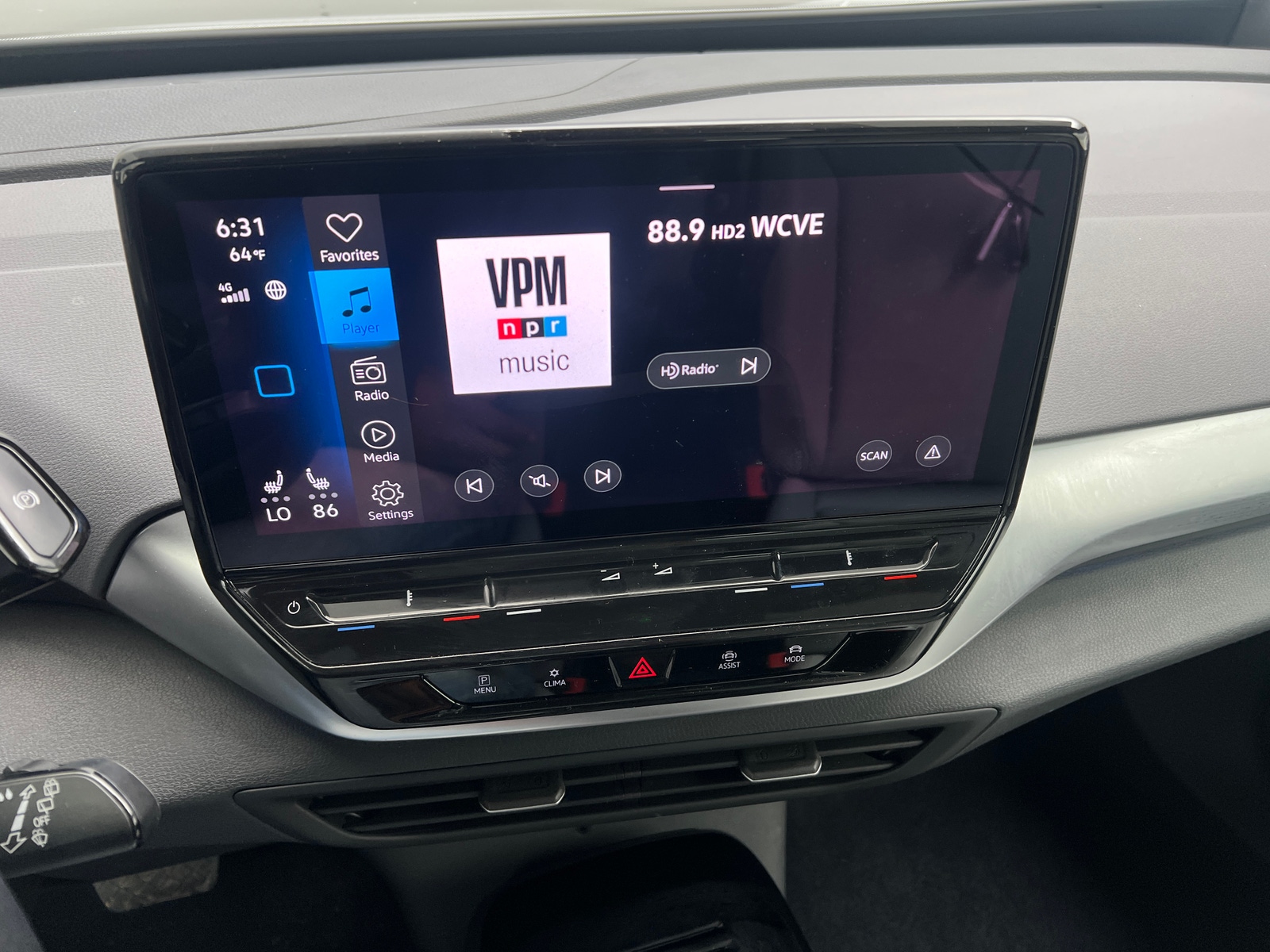 Thumbnail: 2021 Volkswagen ID.4 - 3