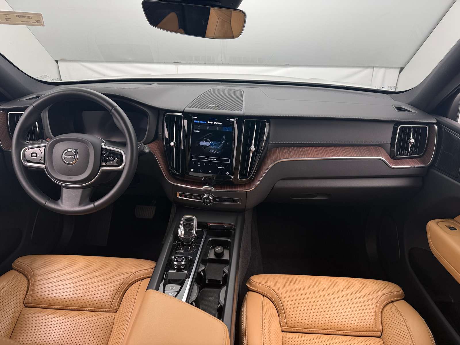 Thumbnail: 2023 Volvo XC60 - 2