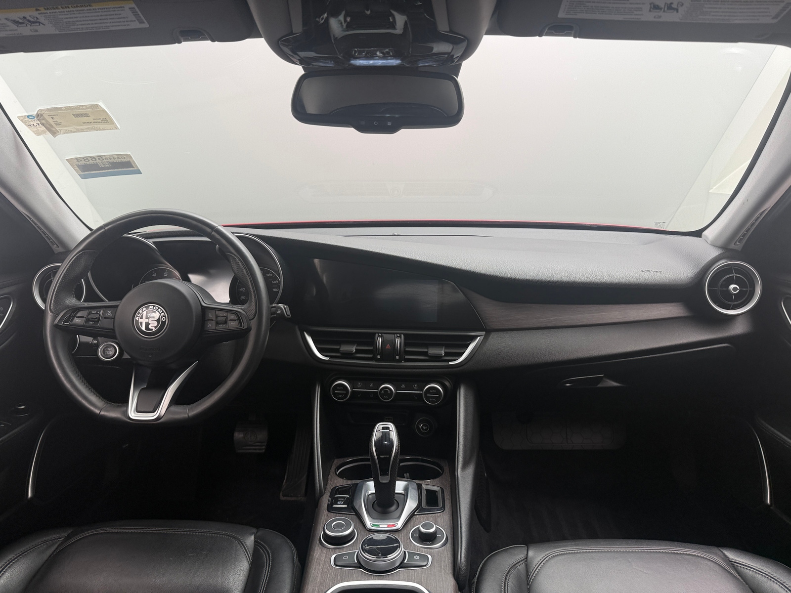 Thumbnail: 2020 Alfa Romeo Giulia - 2