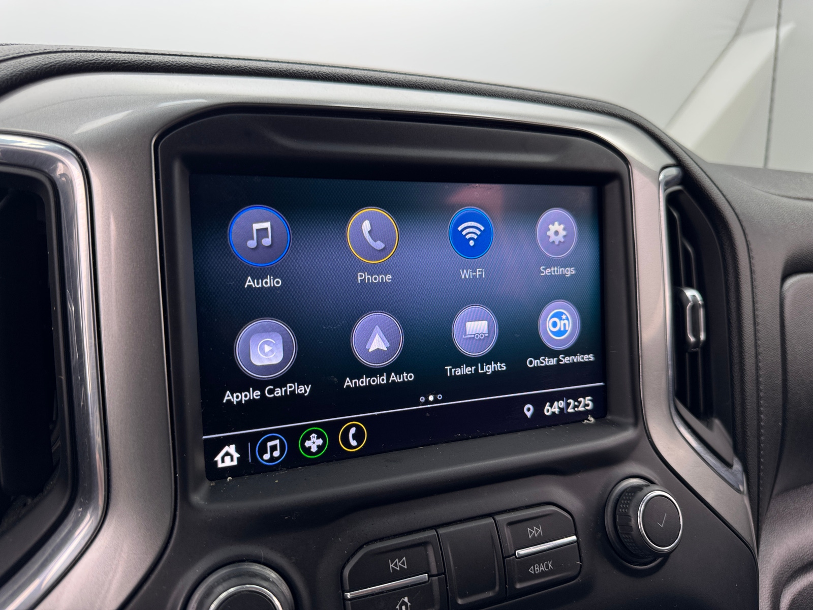 Thumbnail: 2019 Chevrolet Silverado 1500 - 4