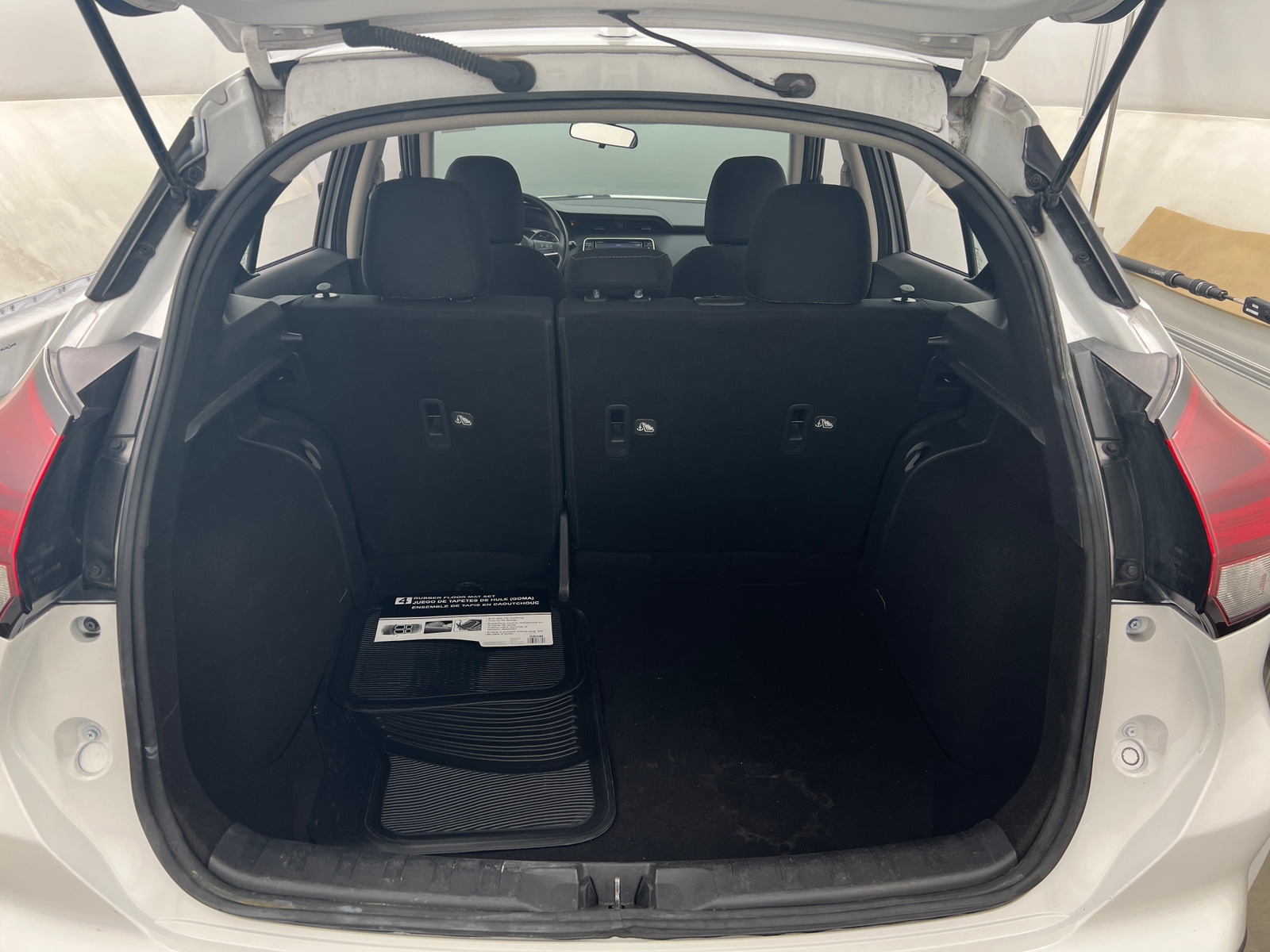 Thumbnail: 2022 Nissan Kicks - 7