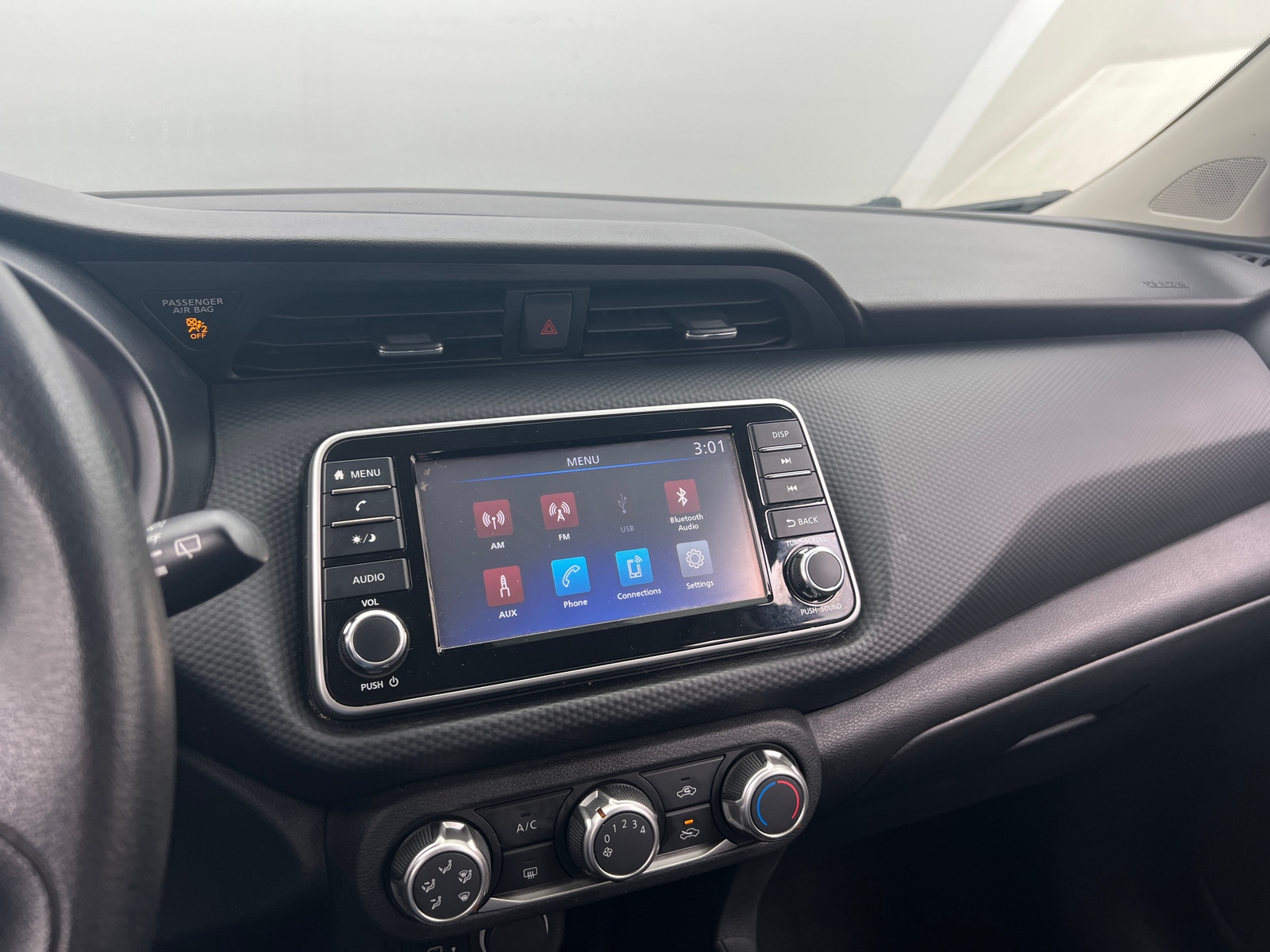 Thumbnail: 2022 Nissan Kicks - 4