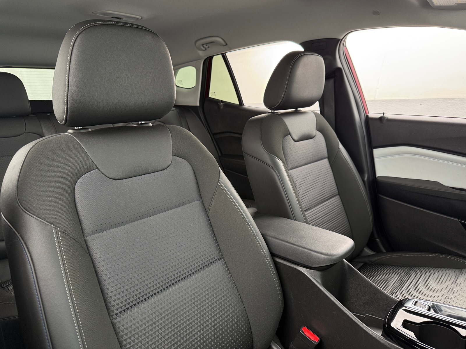 Thumbnail: 2025 Chevrolet Trax - 2