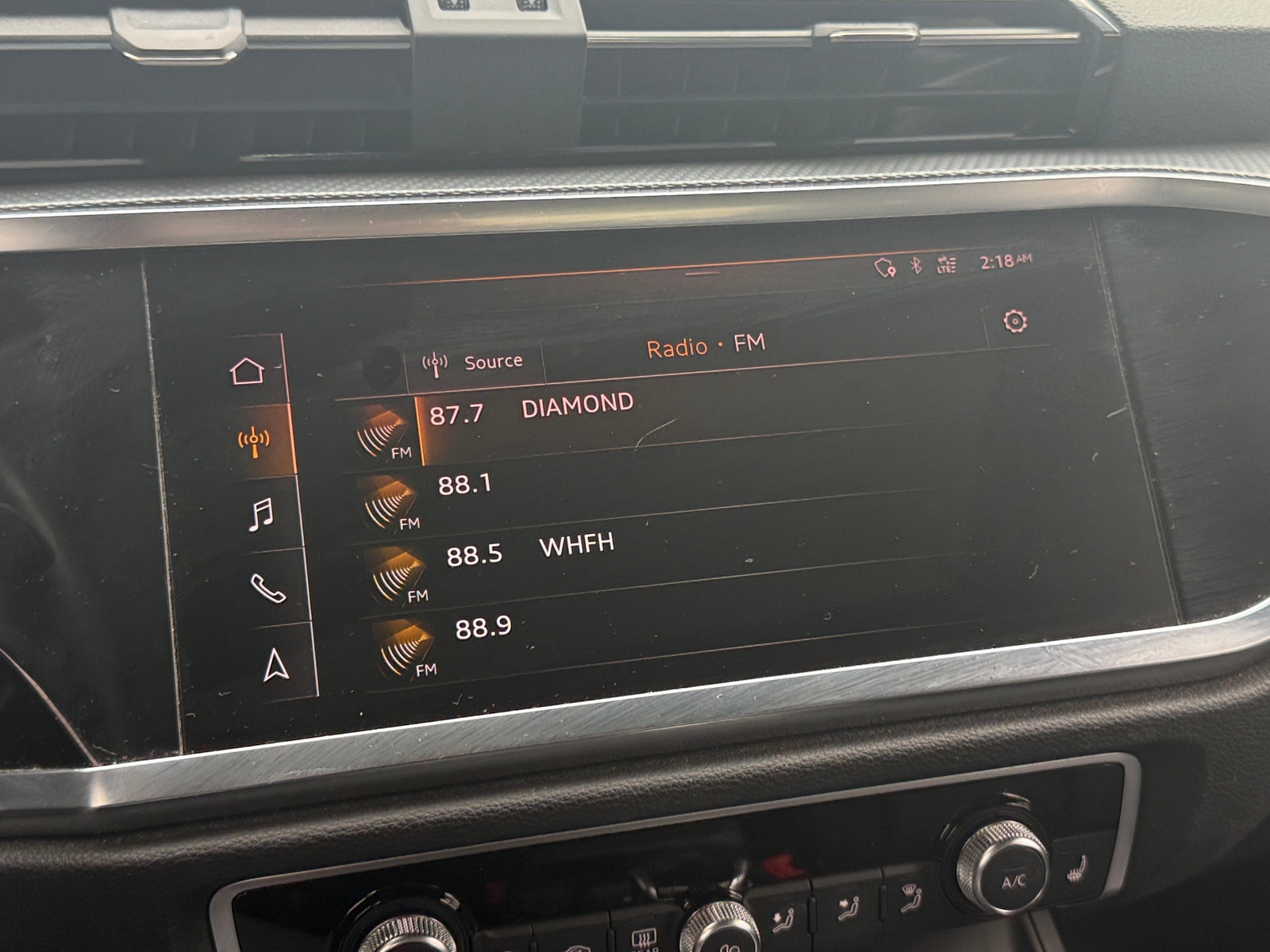 Thumbnail: 2020 Audi Q3 - 3