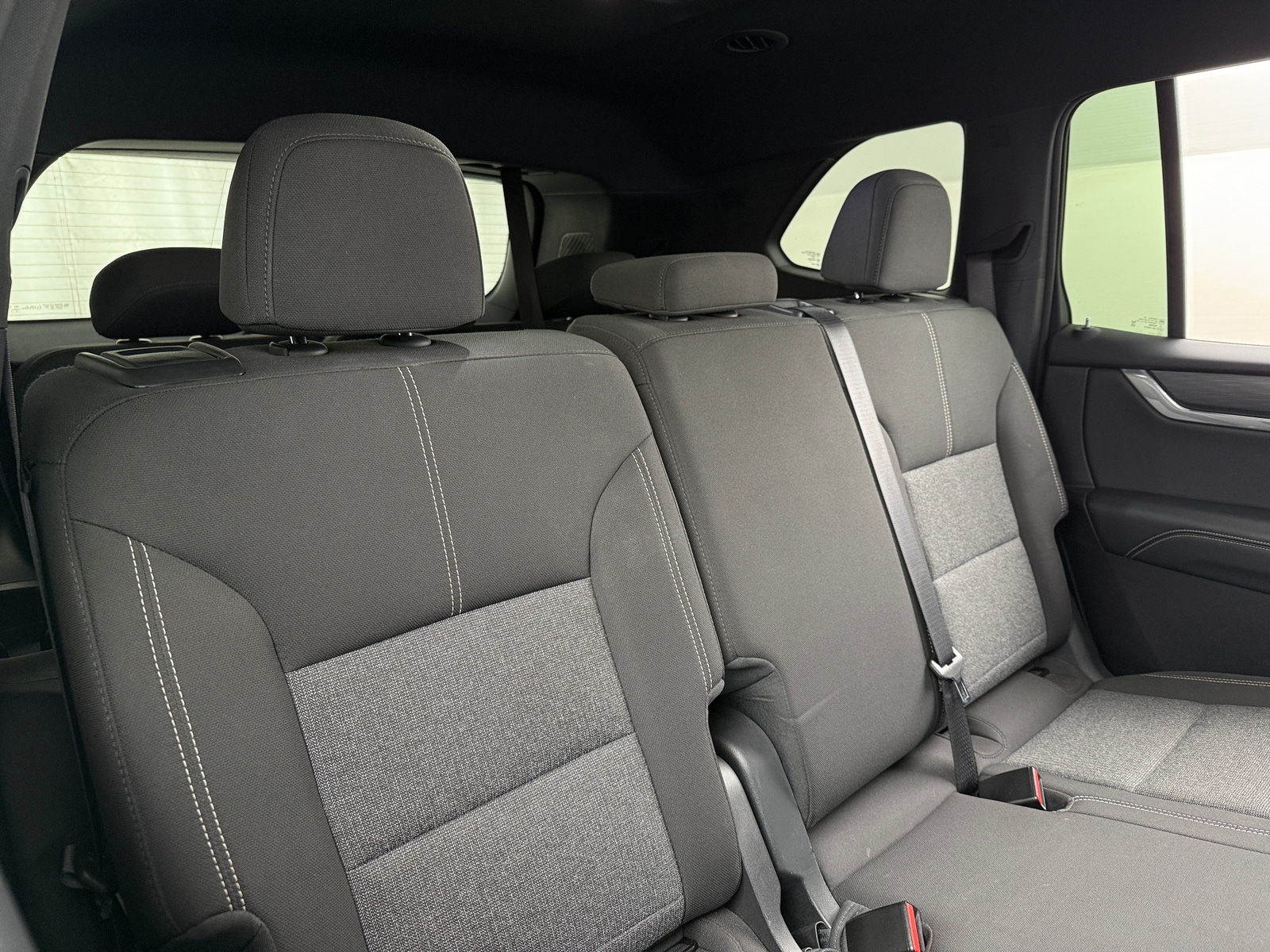 Thumbnail: 2025 GMC Acadia - 6