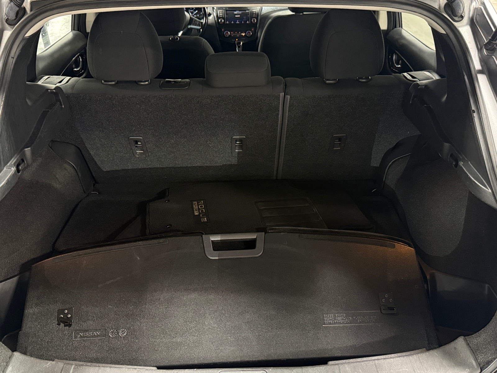 Thumbnail: 2022 Nissan Rogue Sport - 7