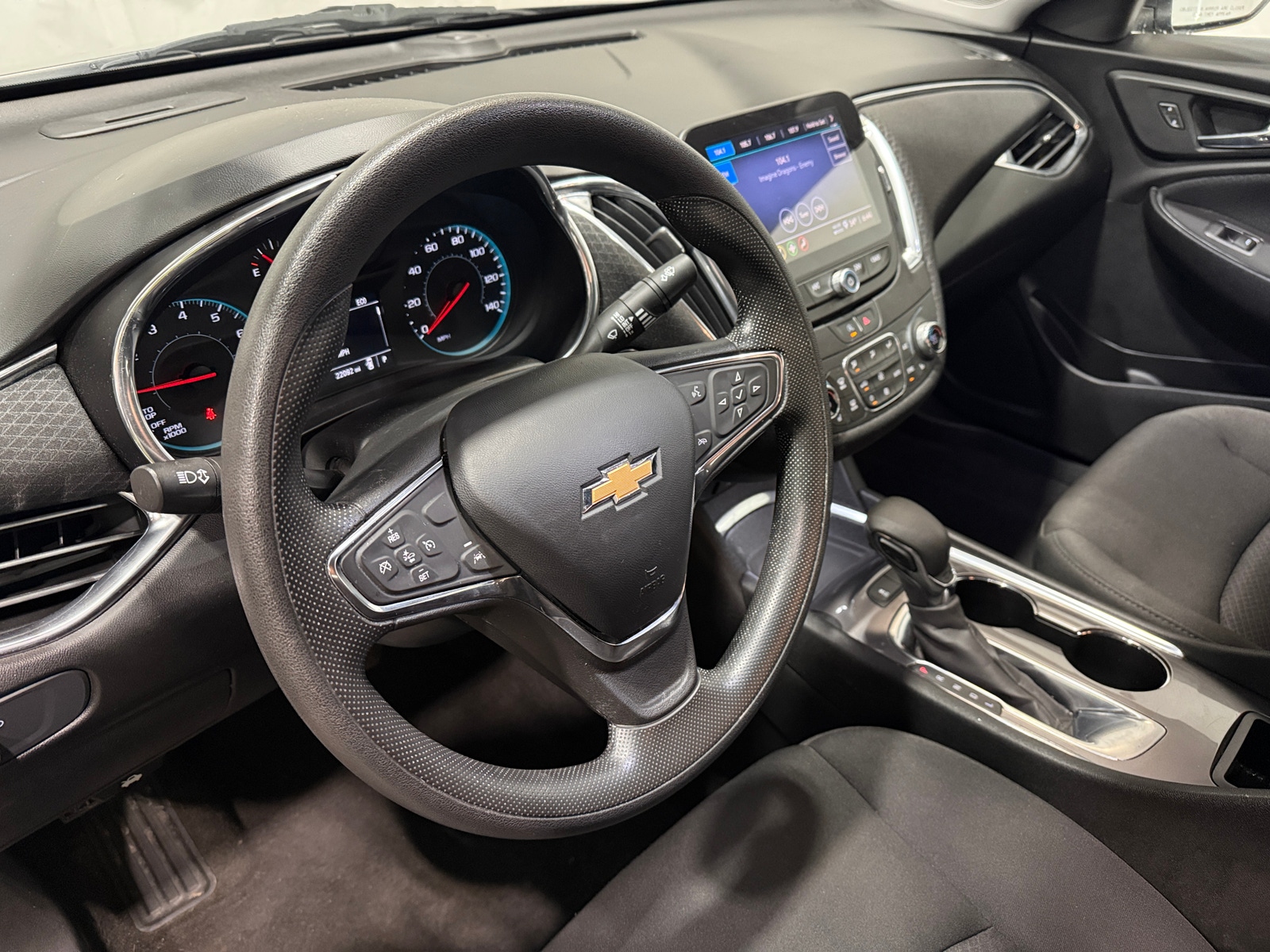 Thumbnail: 2021 Chevrolet Malibu - 5