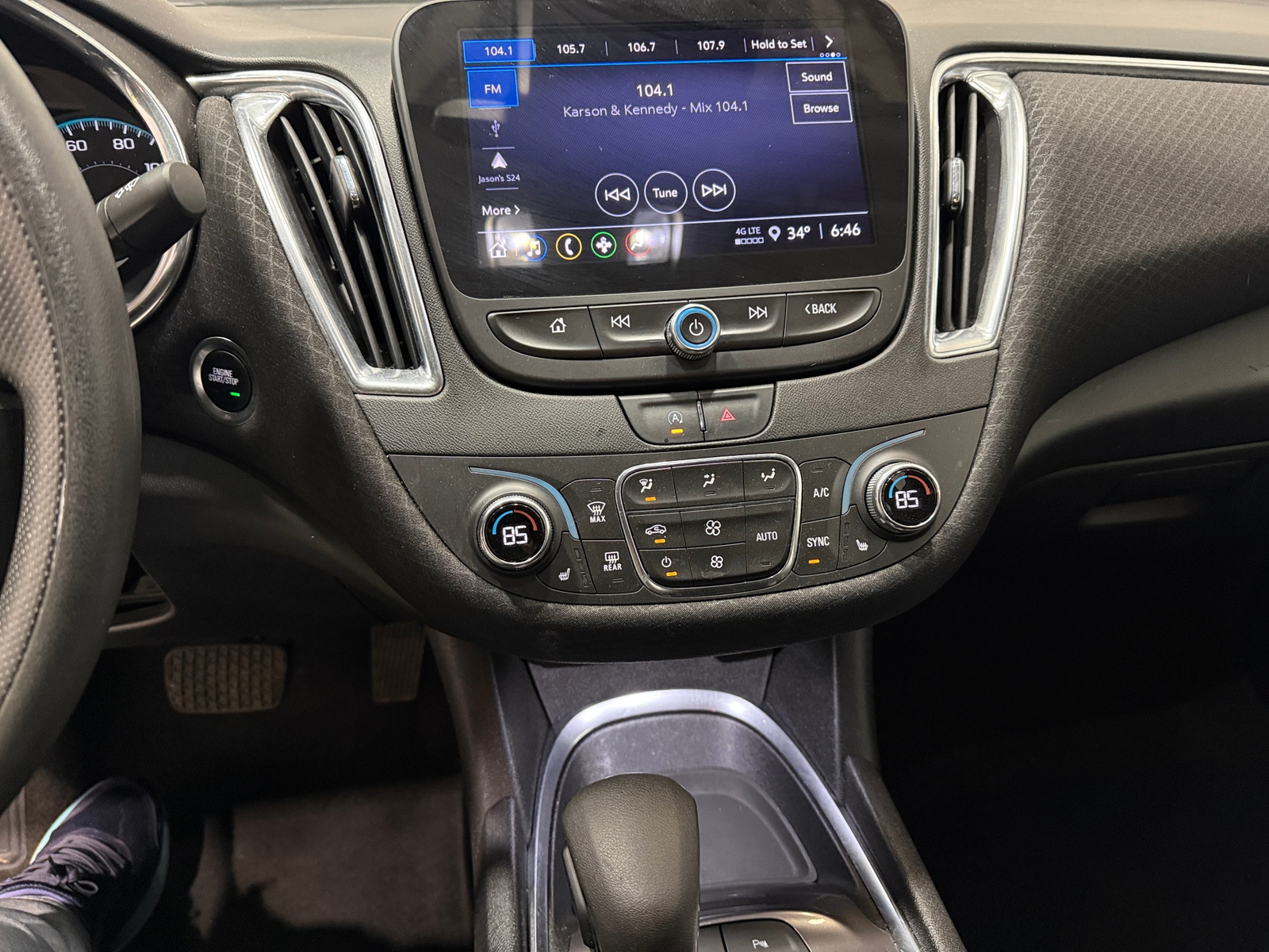 Thumbnail: 2021 Chevrolet Malibu - 4