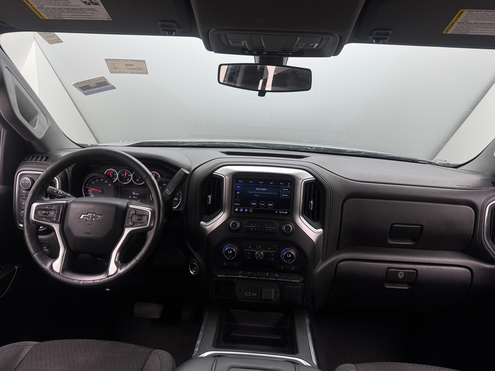 Thumbnail: 2021 Chevrolet Silverado 1500 - 3