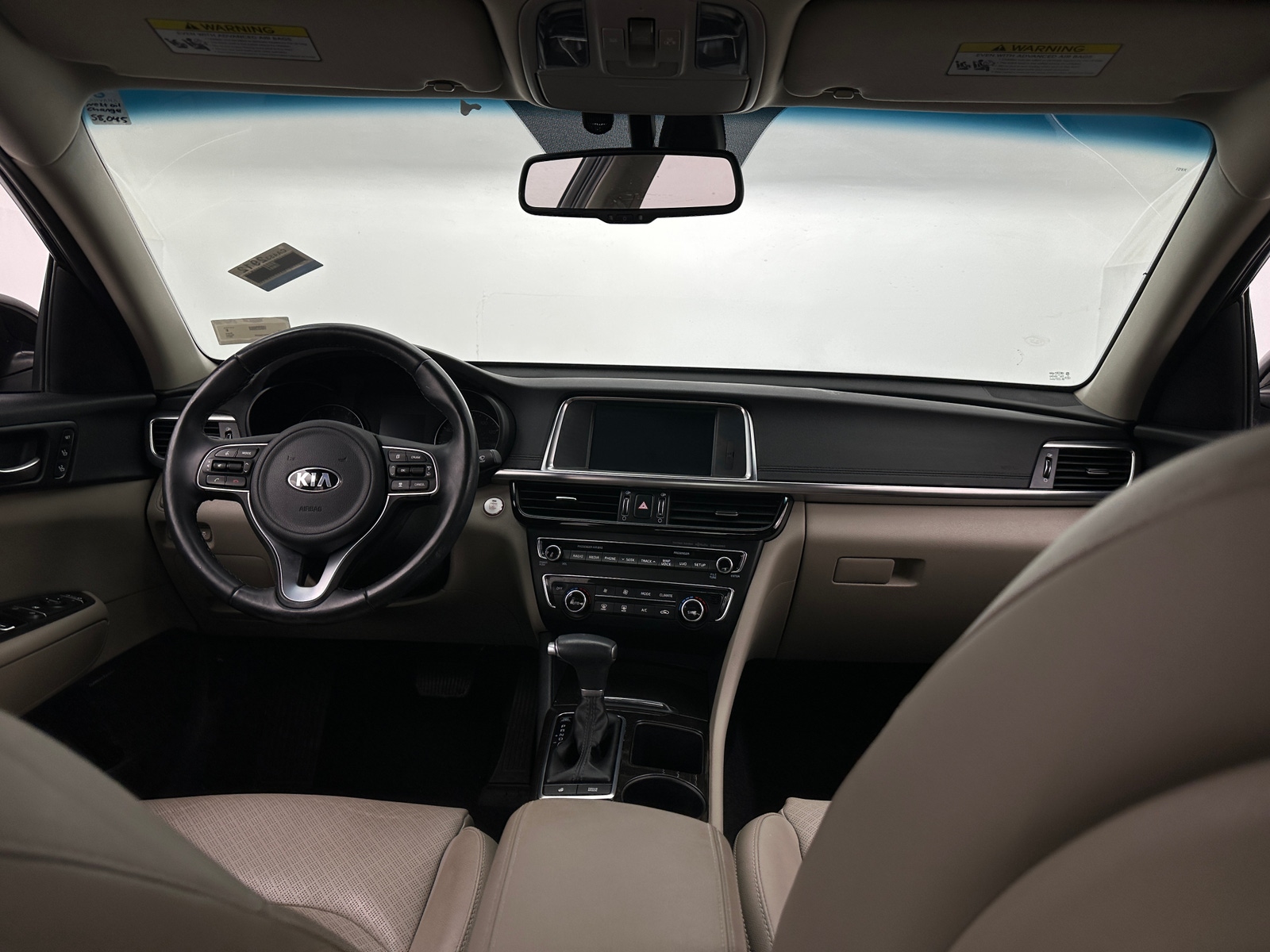 Thumbnail: 2017 Kia Optima - 2