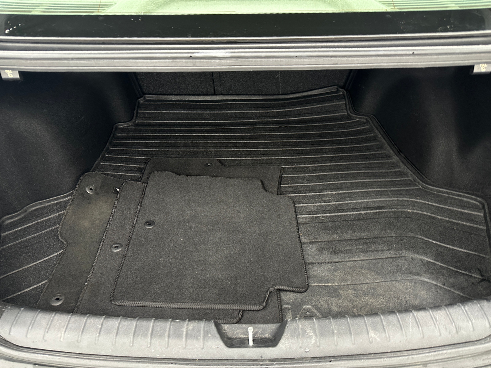 Thumbnail: 2017 Kia Optima - 6