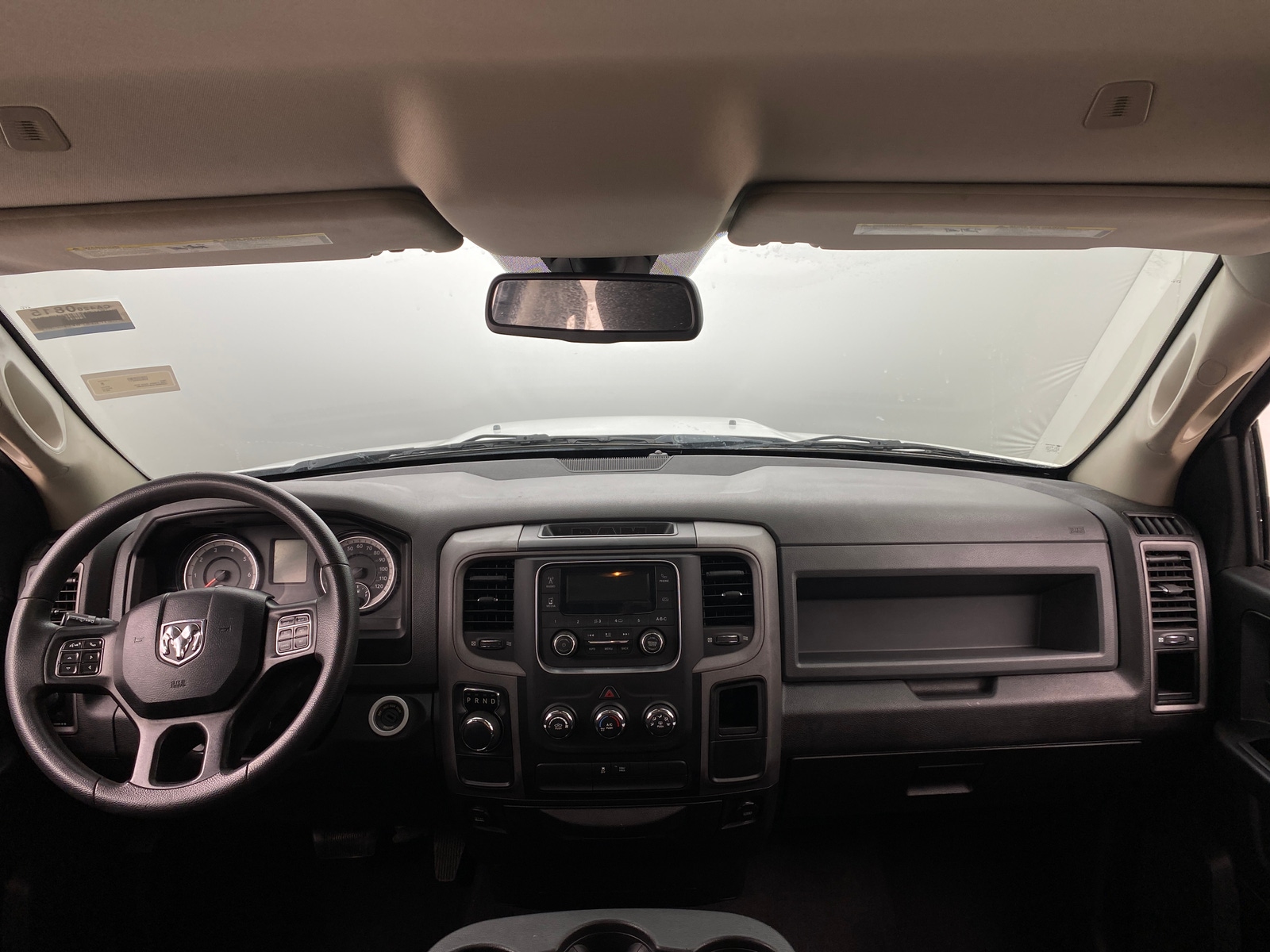 Thumbnail: 2019 RAM 1500 Classic - 3