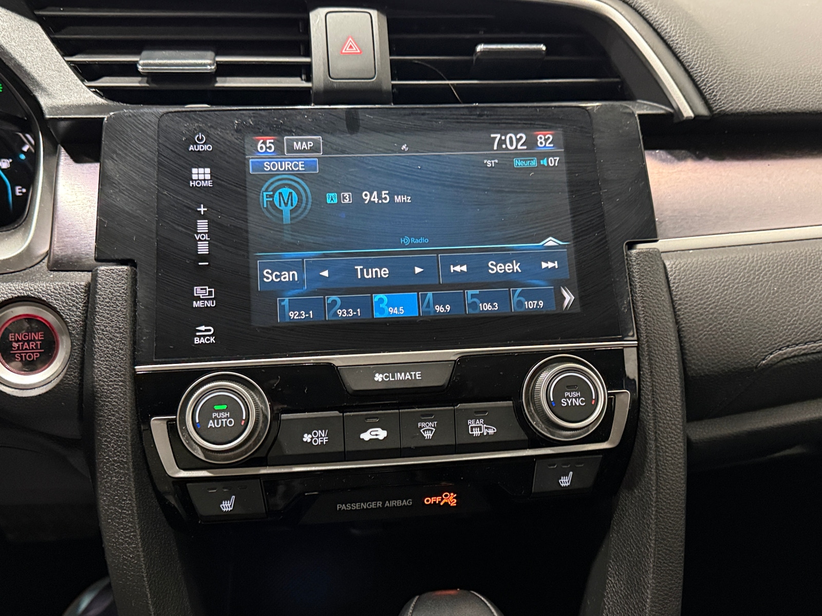 Thumbnail: 2016 Honda Civic - 3