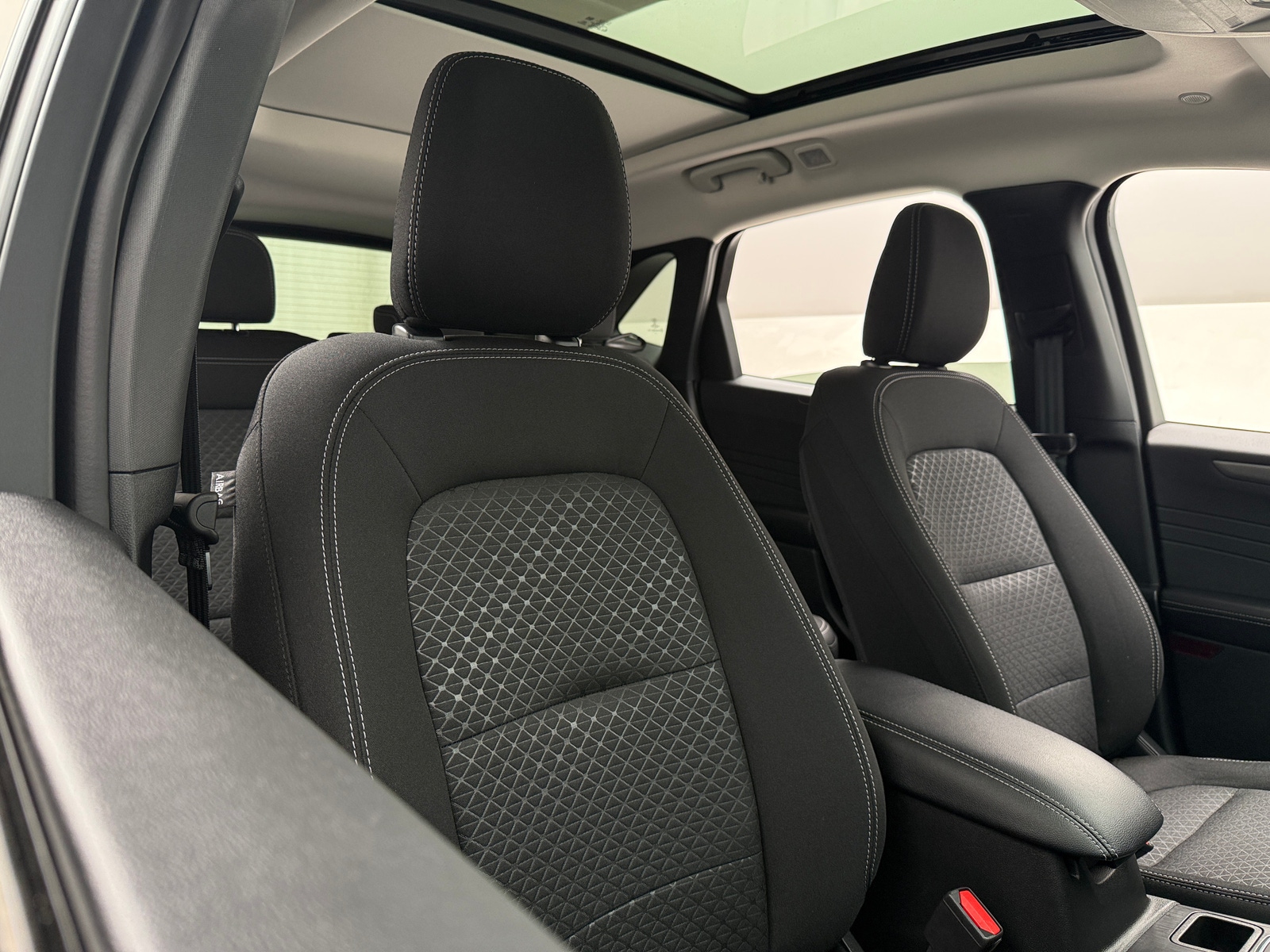 Thumbnail: 2025 Ford Escape - 2