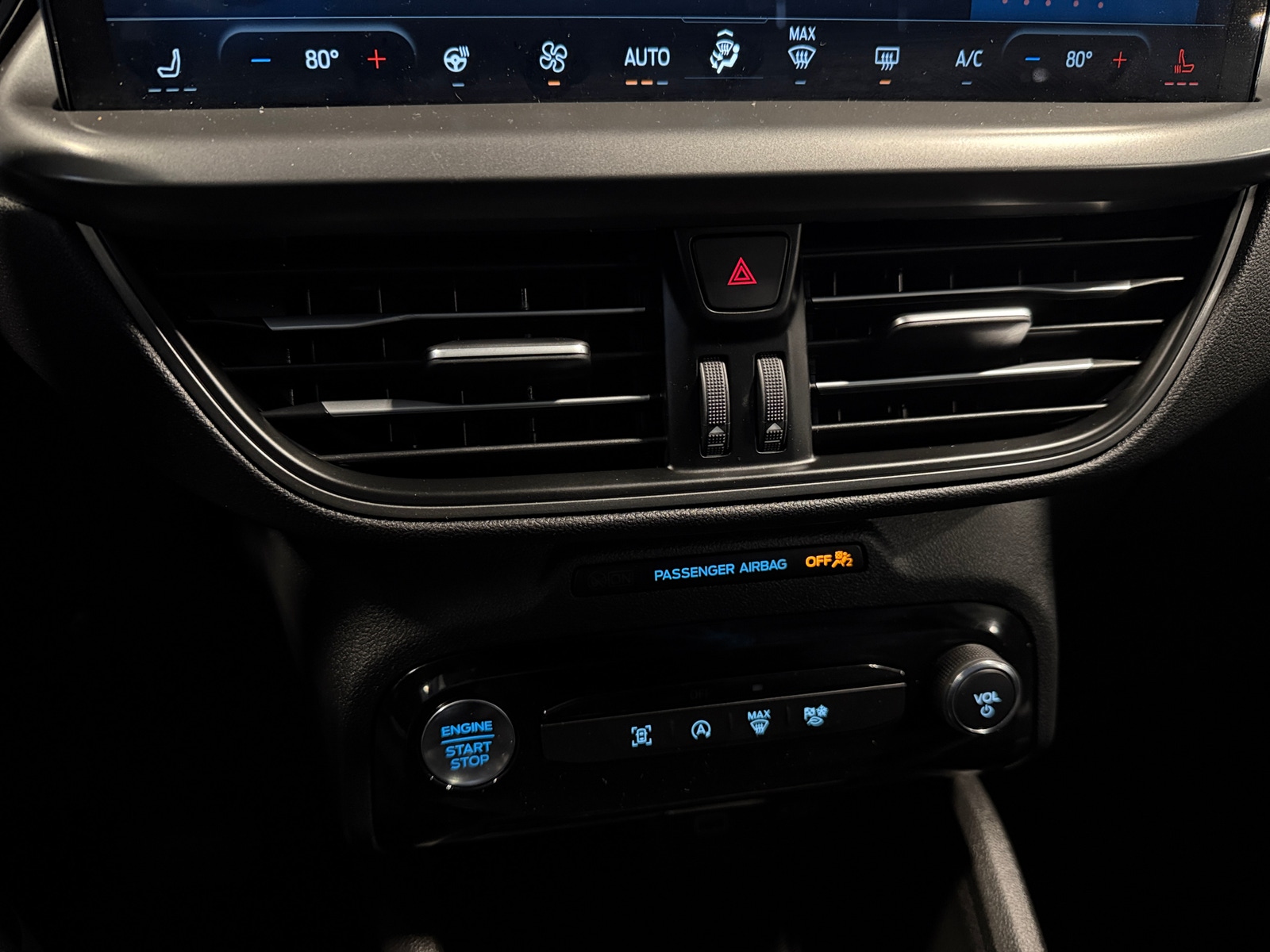 Thumbnail: 2025 Ford Escape - 4