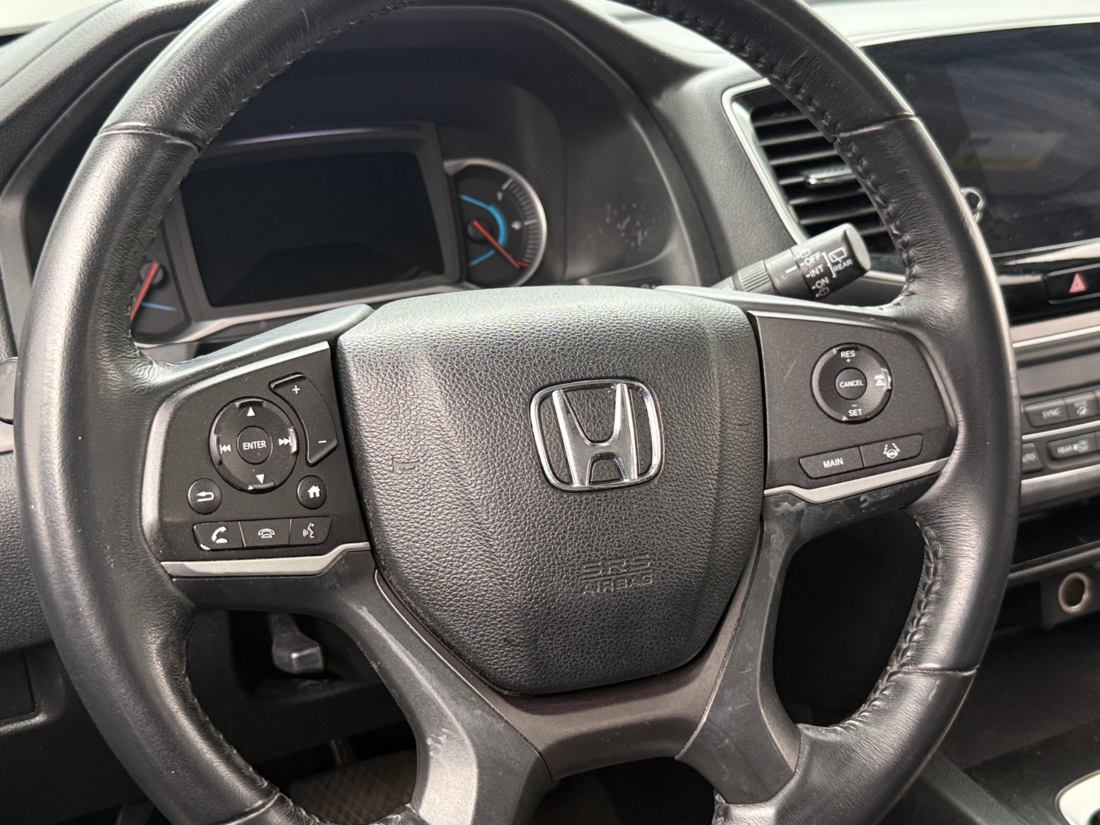 Thumbnail: 2019 Honda Pilot - 4
