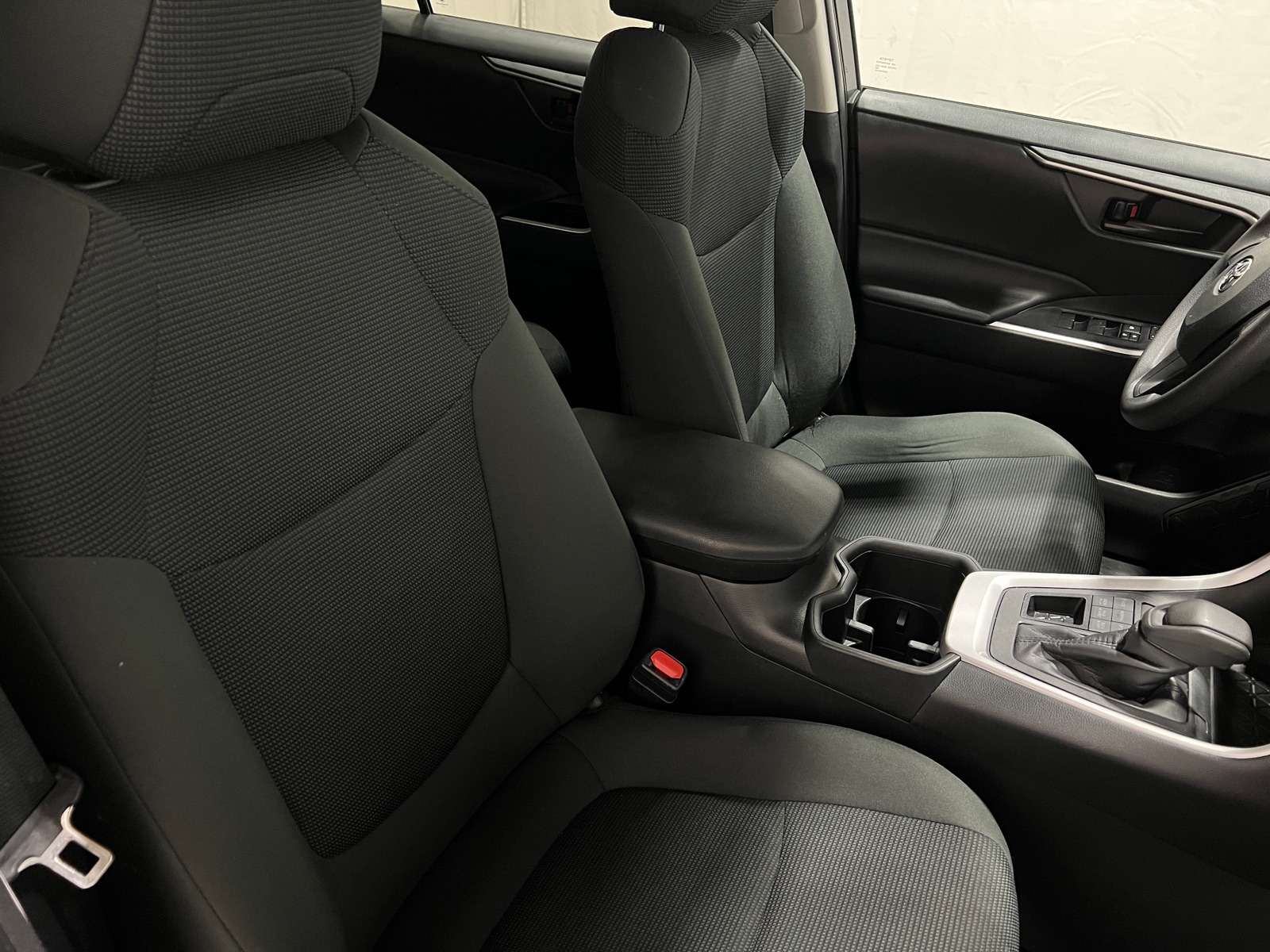 Thumbnail: 2024 Toyota RAV4 - 2