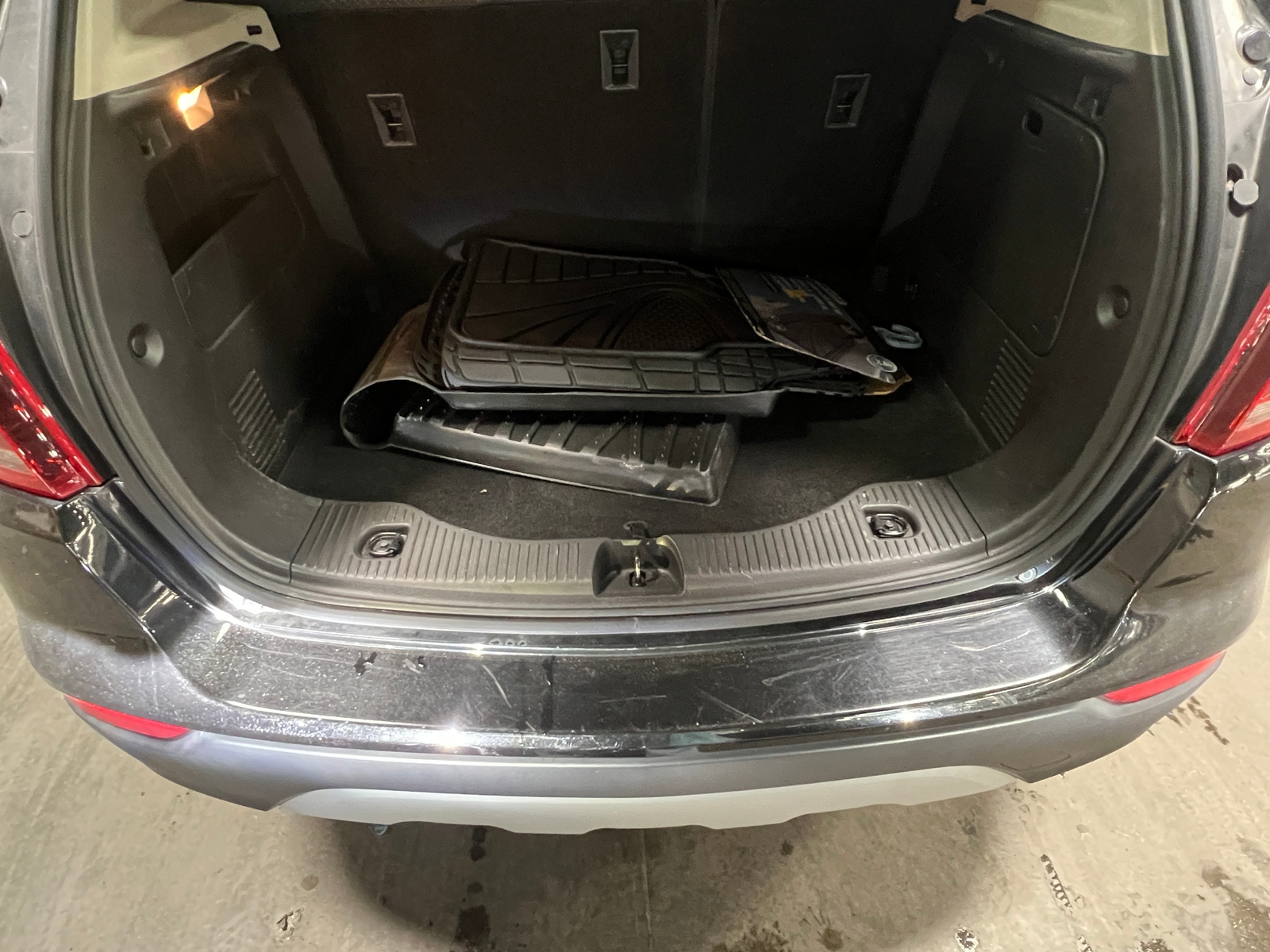 Thumbnail: 2020 Buick Encore - 7