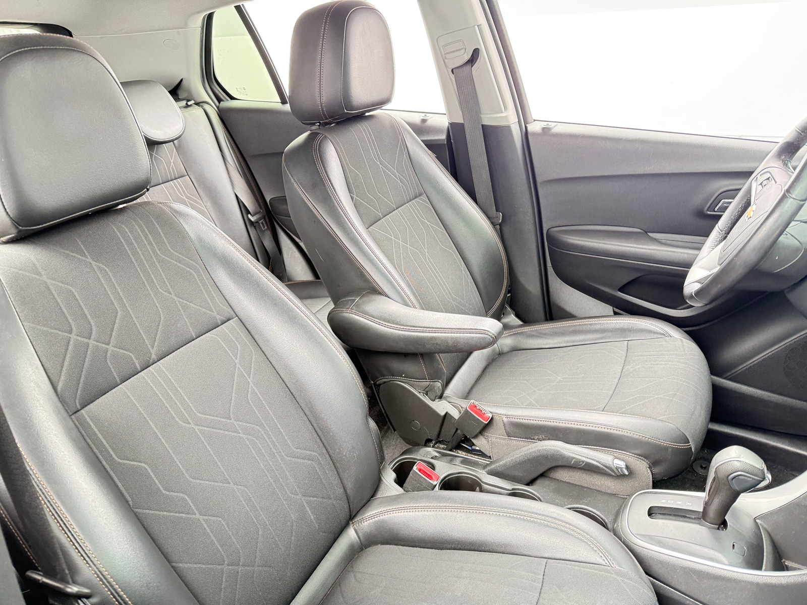 Thumbnail: 2019 Chevrolet Trax - 2