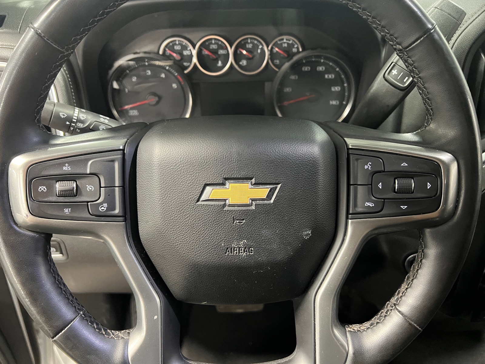 Thumbnail: 2023 Chevrolet Silverado 2500 - 5